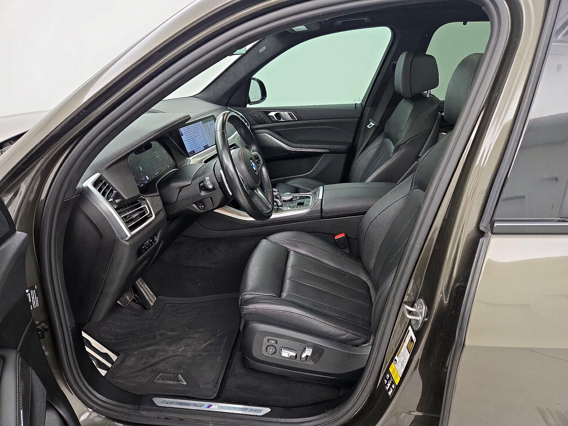Thumbnail: 2022 BMW X5 - 11