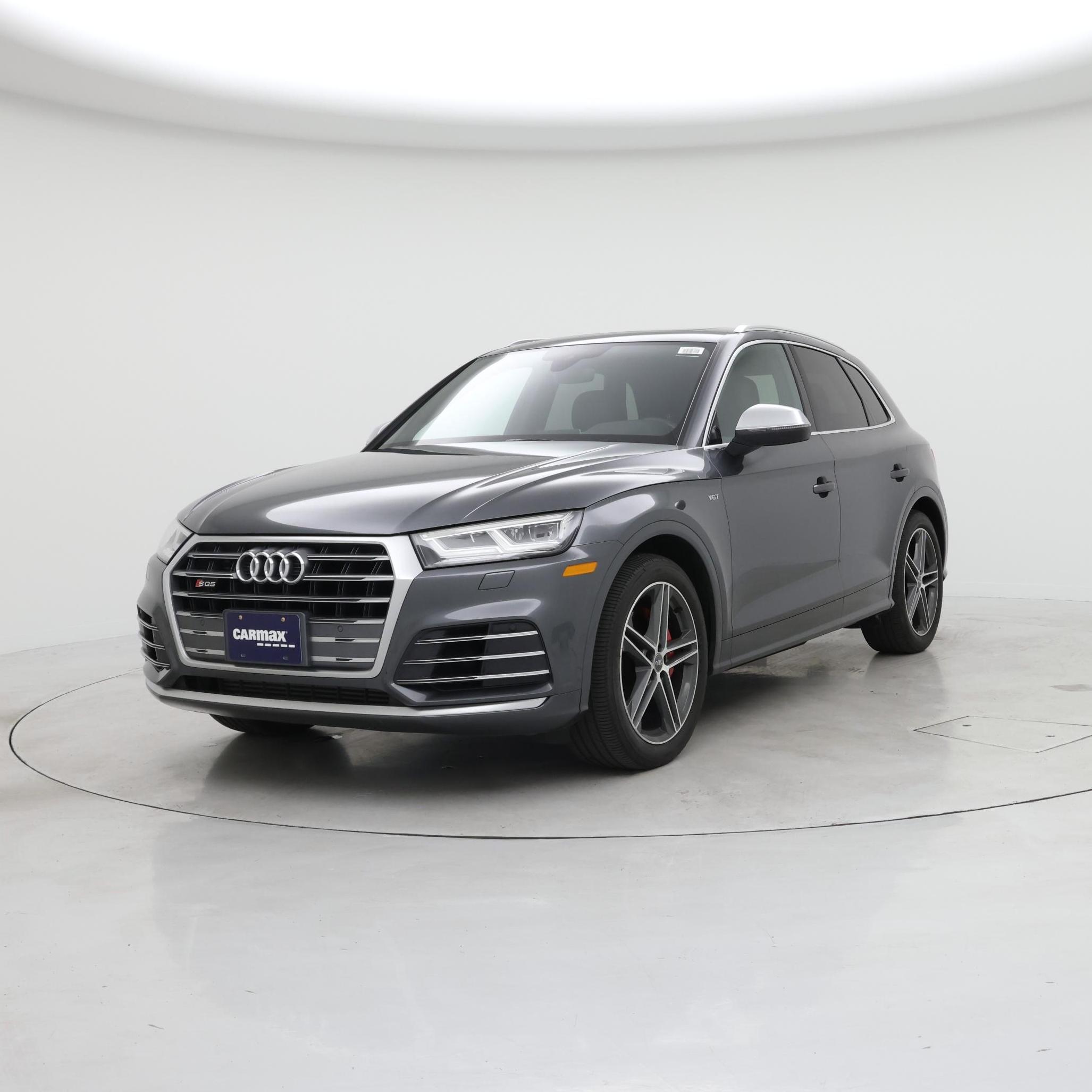 Thumbnail: 2018 Audi SQ5 - 4