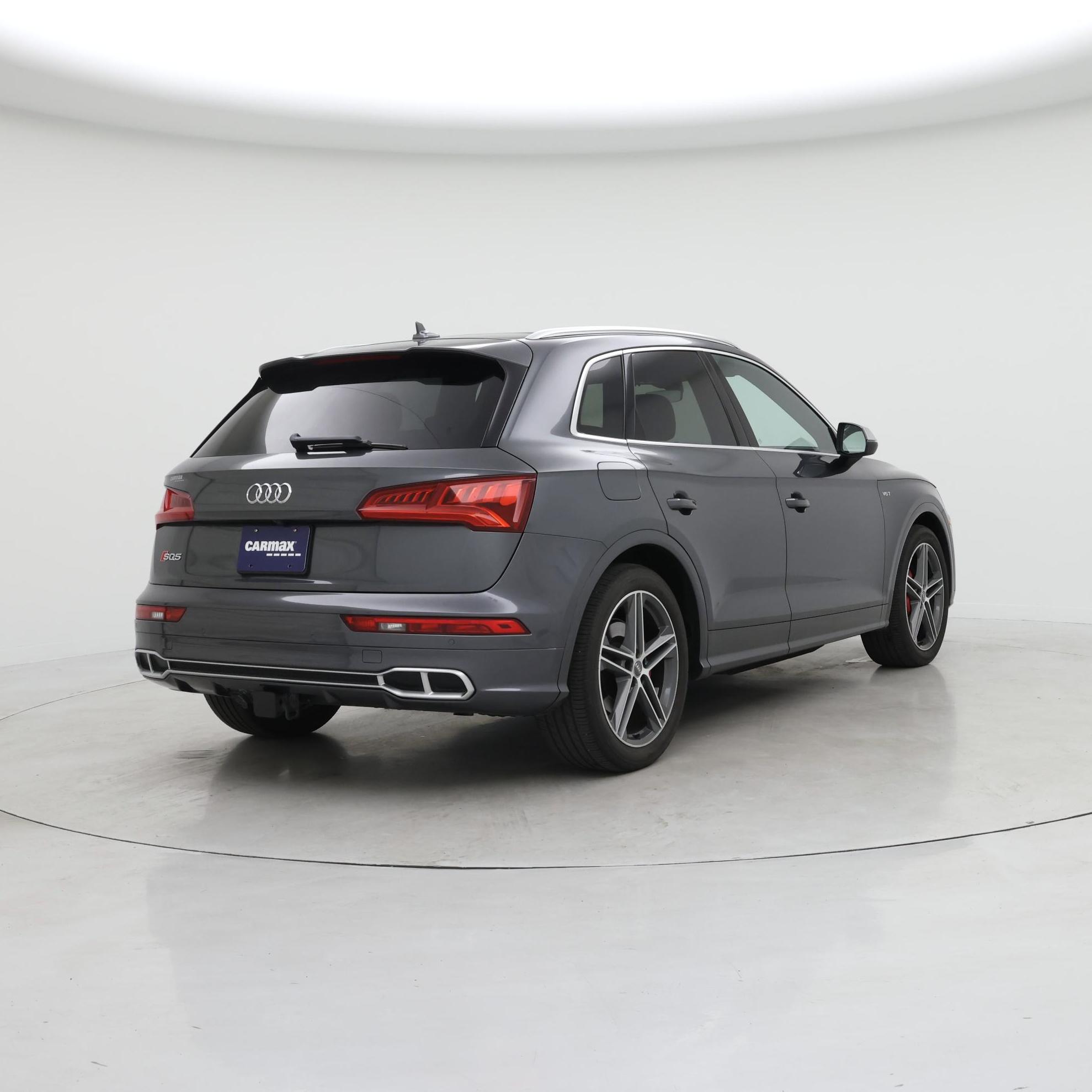 Thumbnail: 2018 Audi SQ5 - 8