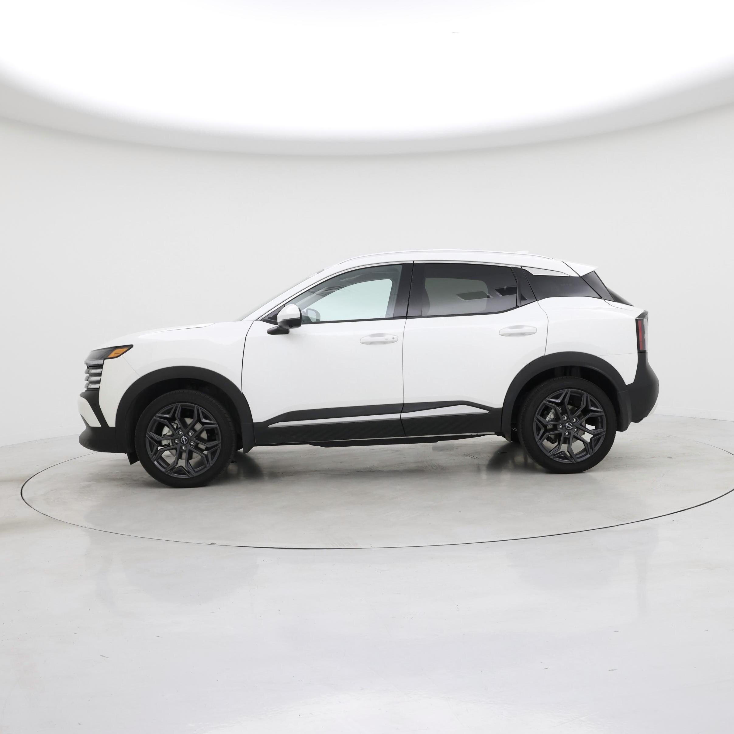 Thumbnail: 2025 Nissan Kicks - 3