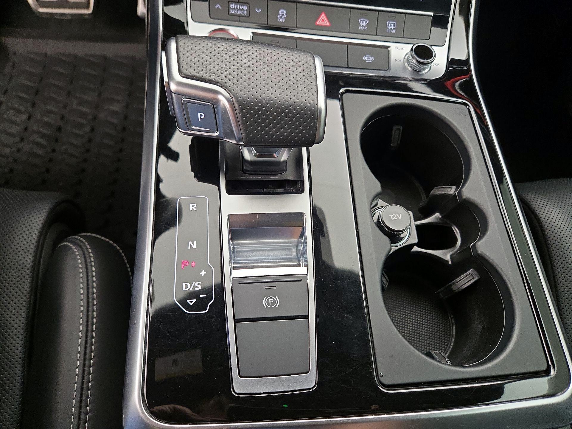 Thumbnail: 2021 Audi SQ8 - 18
