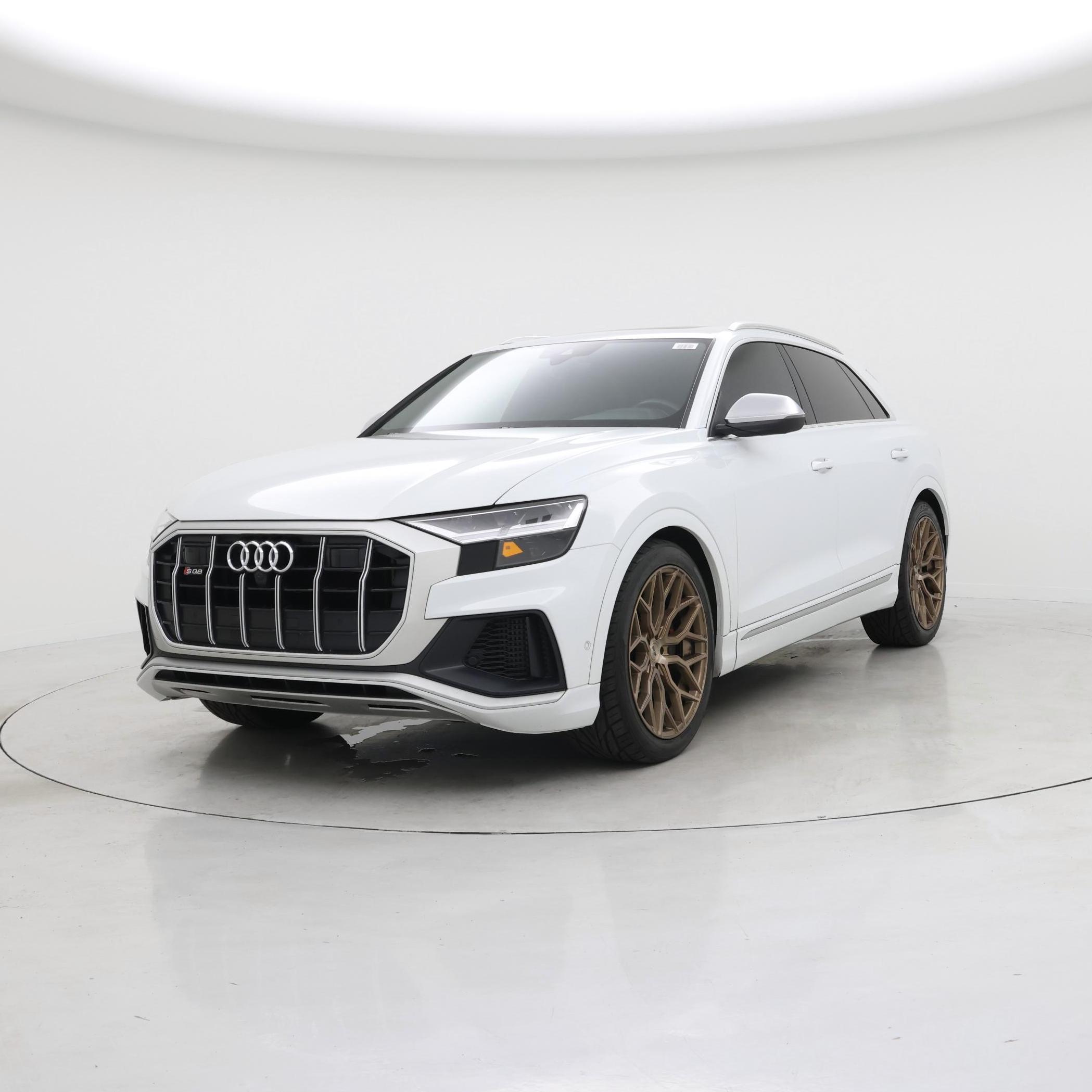 Thumbnail: 2021 Audi SQ8 - 4