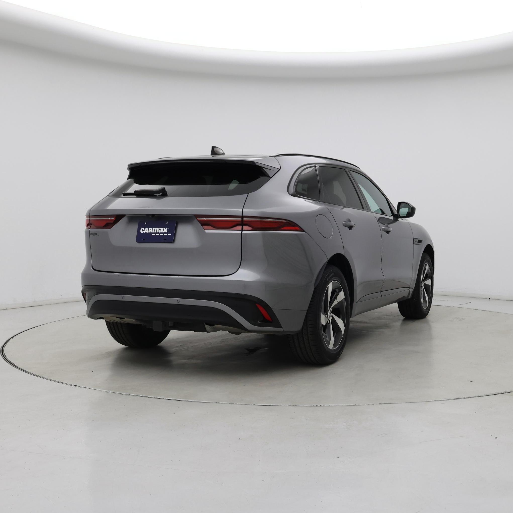 Thumbnail: 2024 Jaguar F-Pace - 8