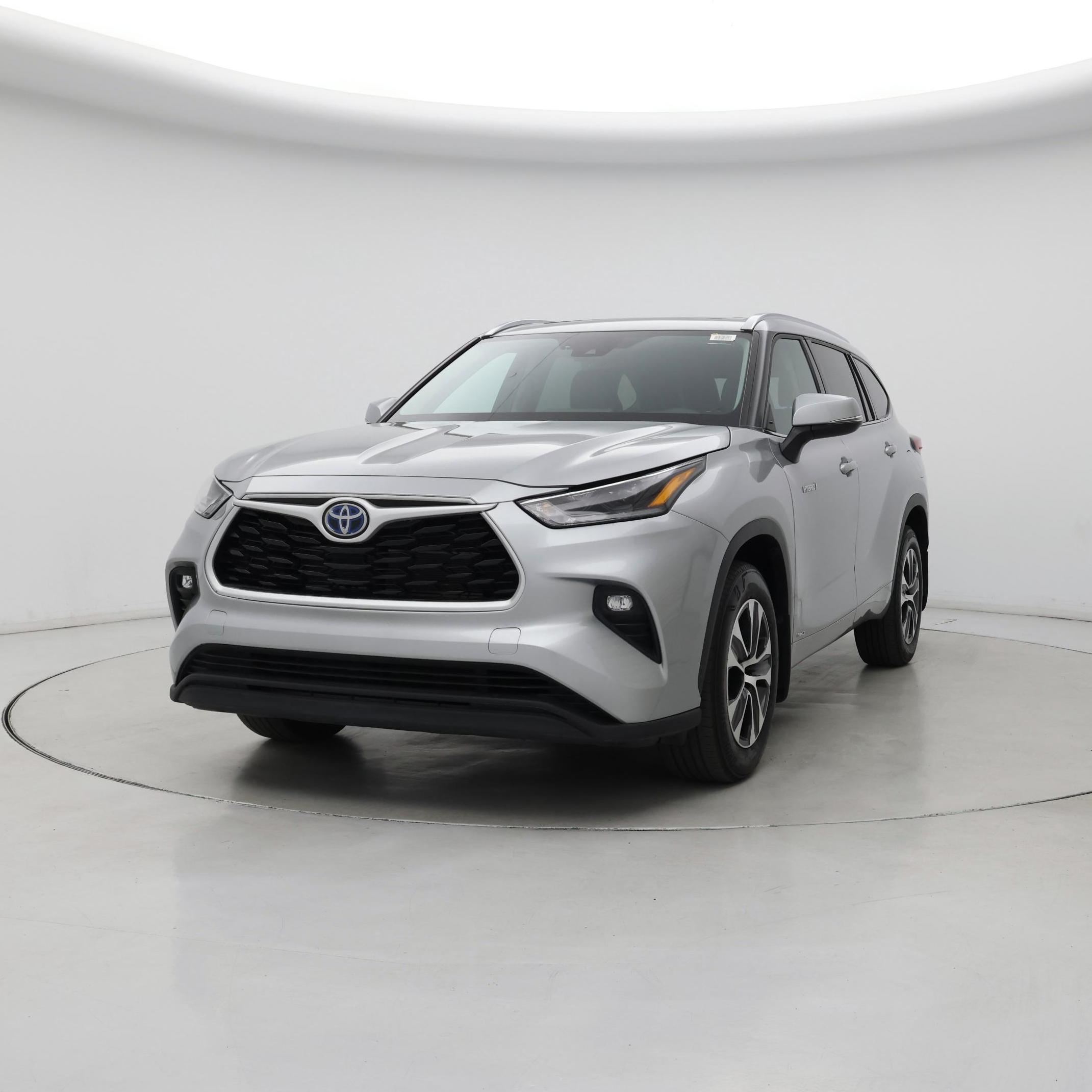 Thumbnail: 2021 Toyota Highlander - 4