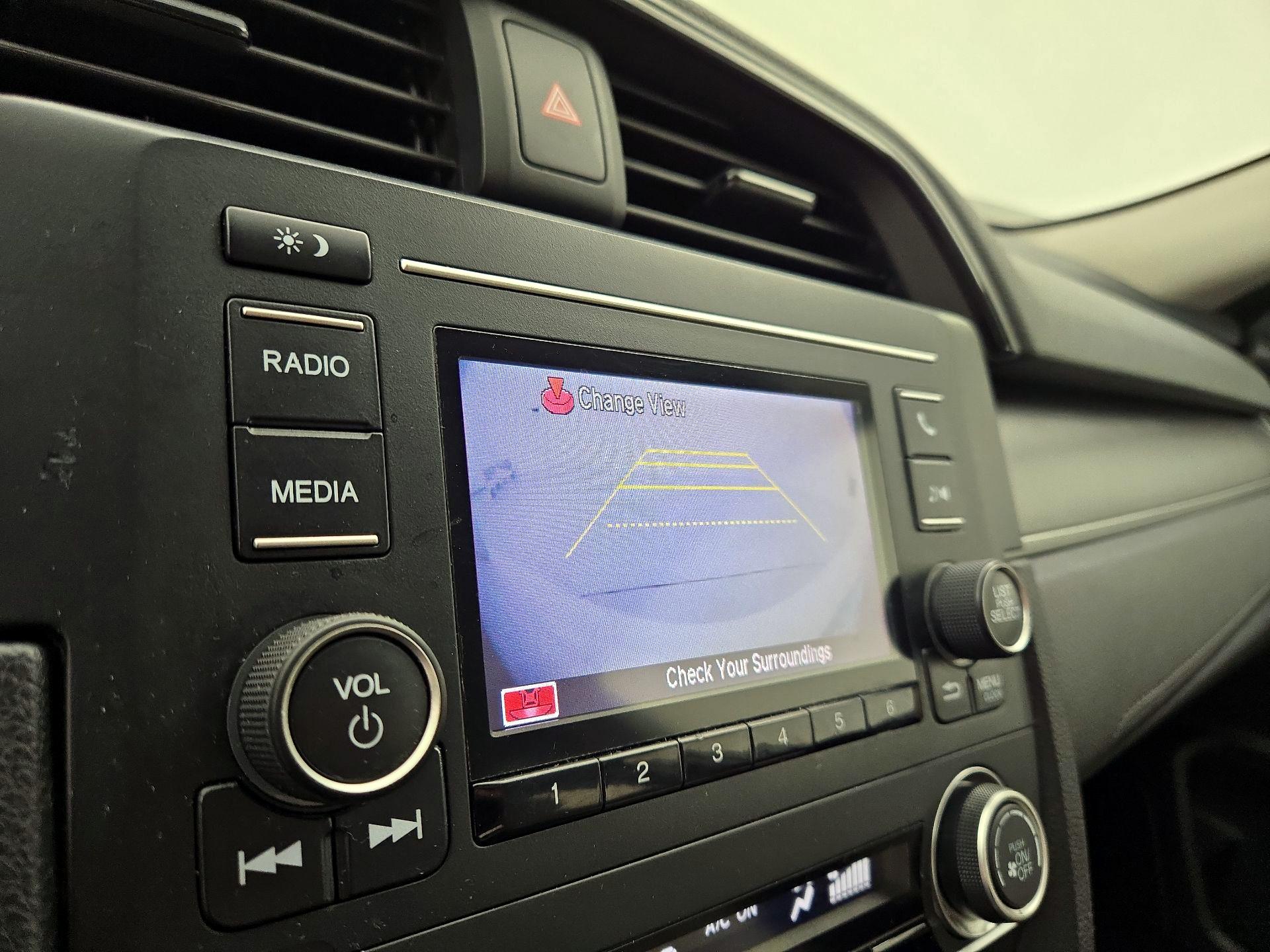 Thumbnail: 2016 Honda Civic - 14