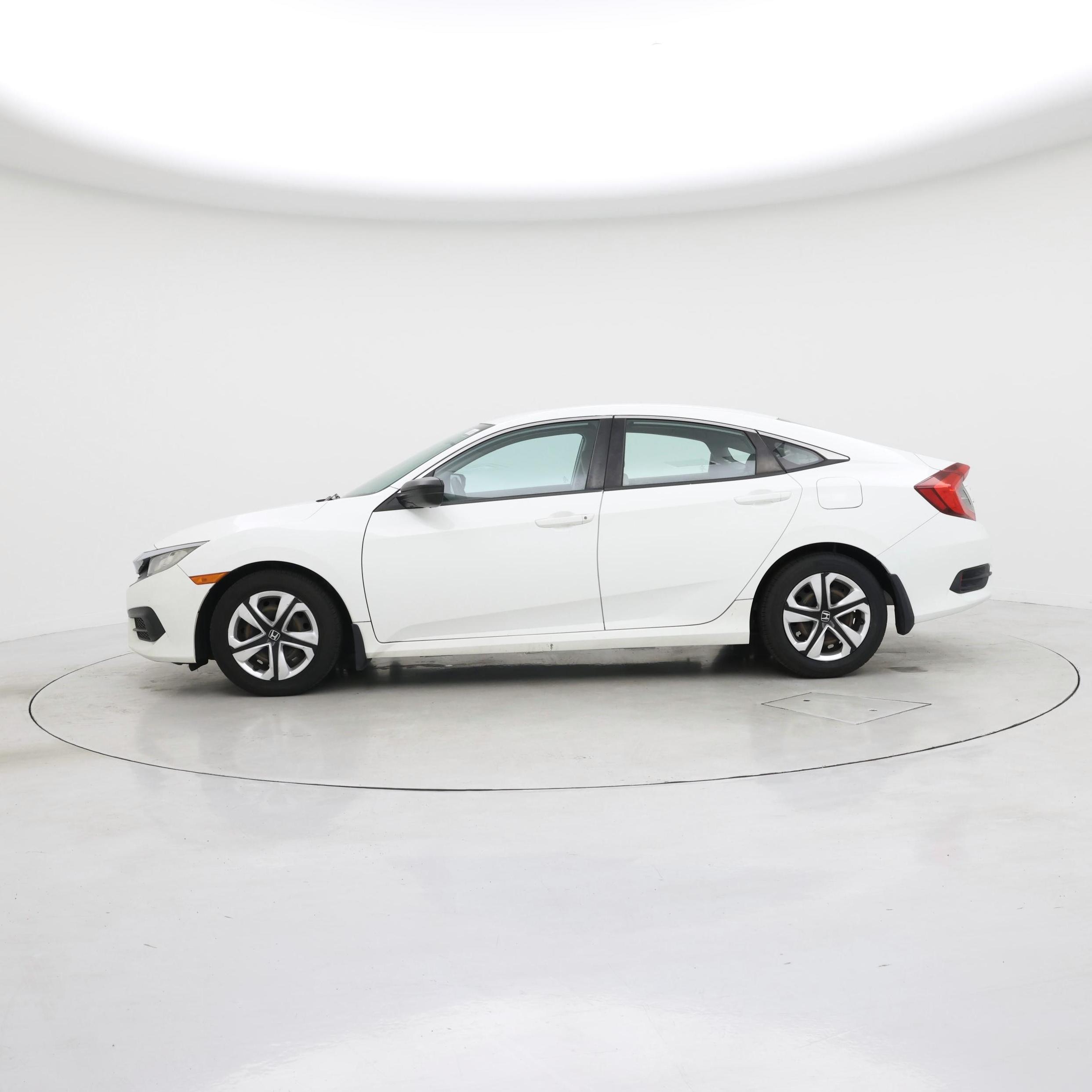 Thumbnail: 2016 Honda Civic - 3