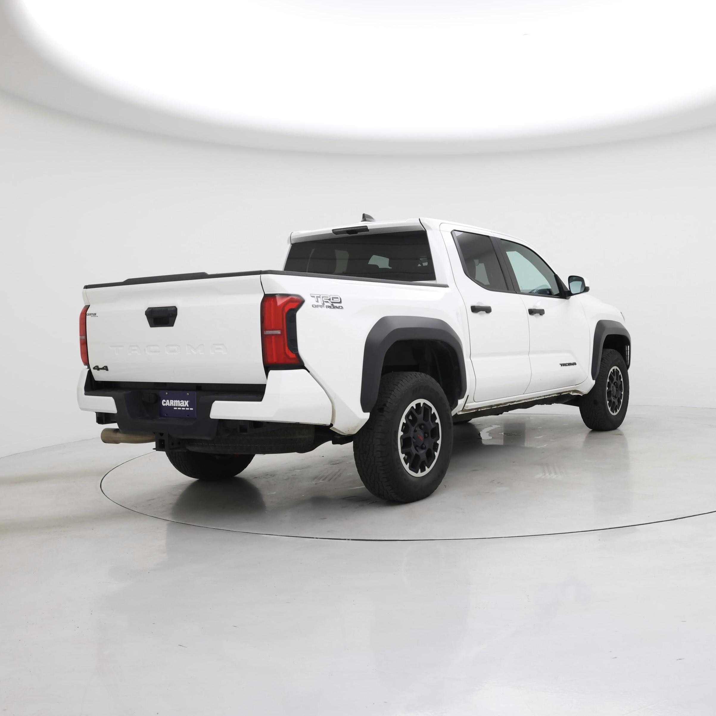 Thumbnail: 2024 Toyota Tacoma - 8