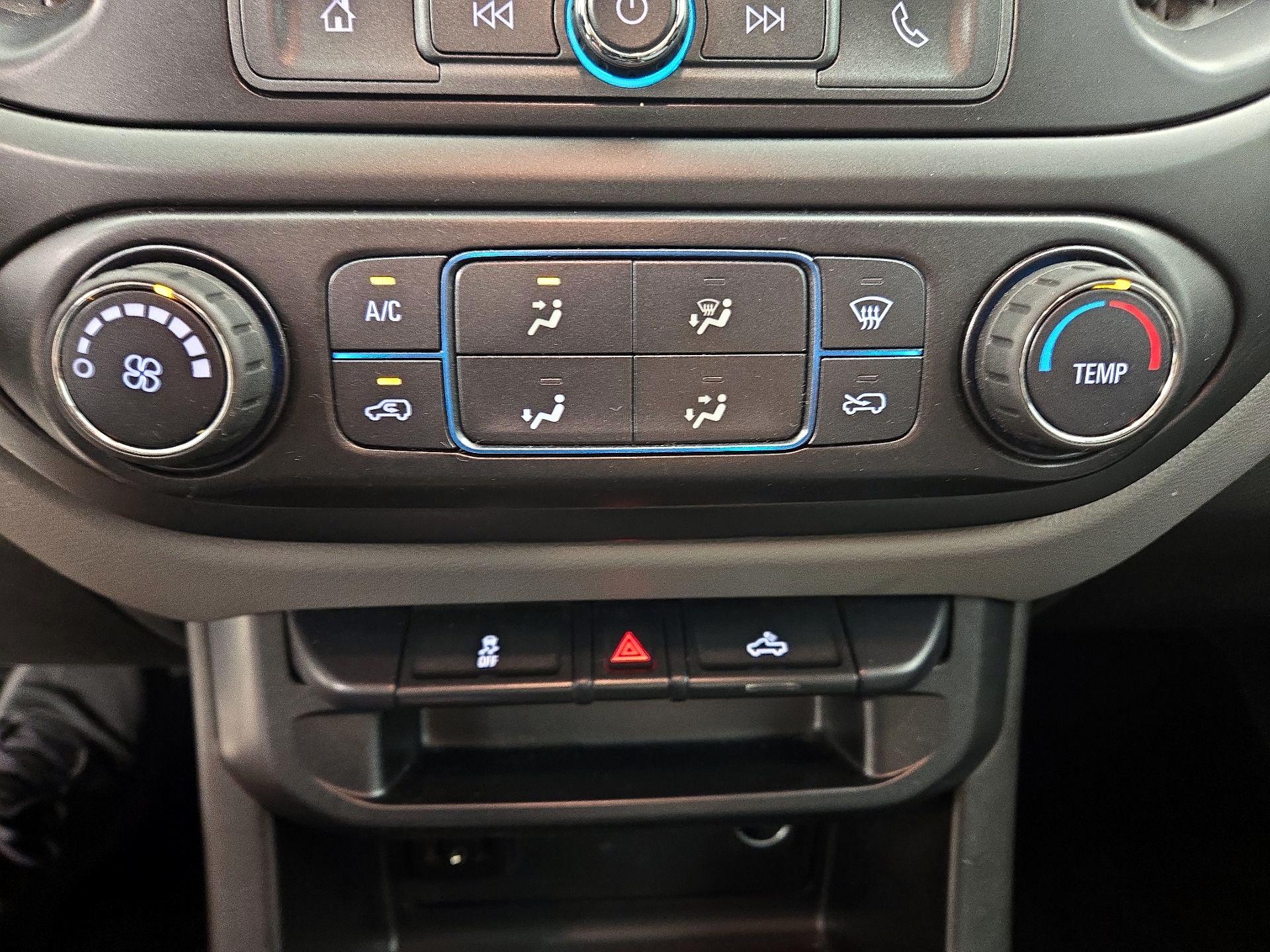 Thumbnail: 2019 Chevrolet Colorado - 16