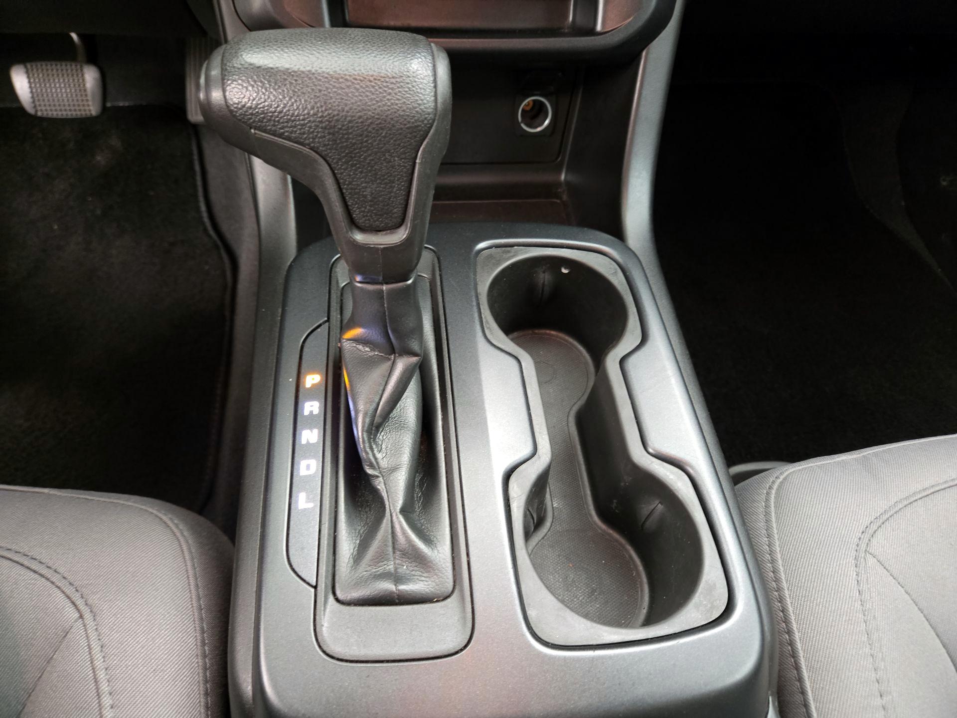 Thumbnail: 2019 Chevrolet Colorado - 17