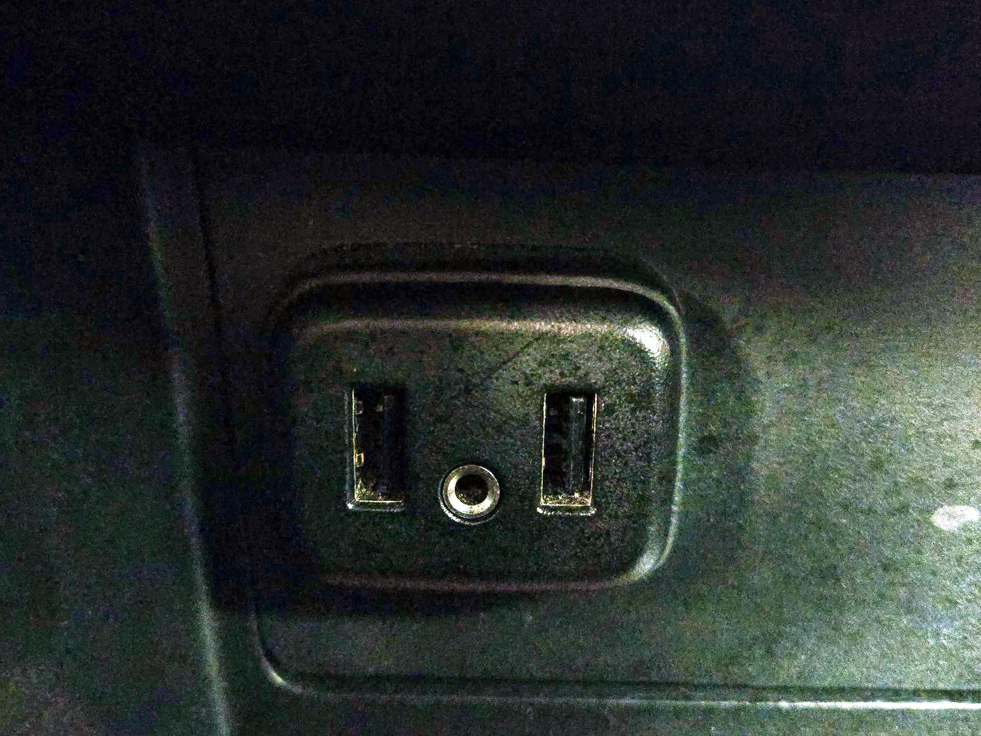 Thumbnail: 2019 Chevrolet Colorado - 18