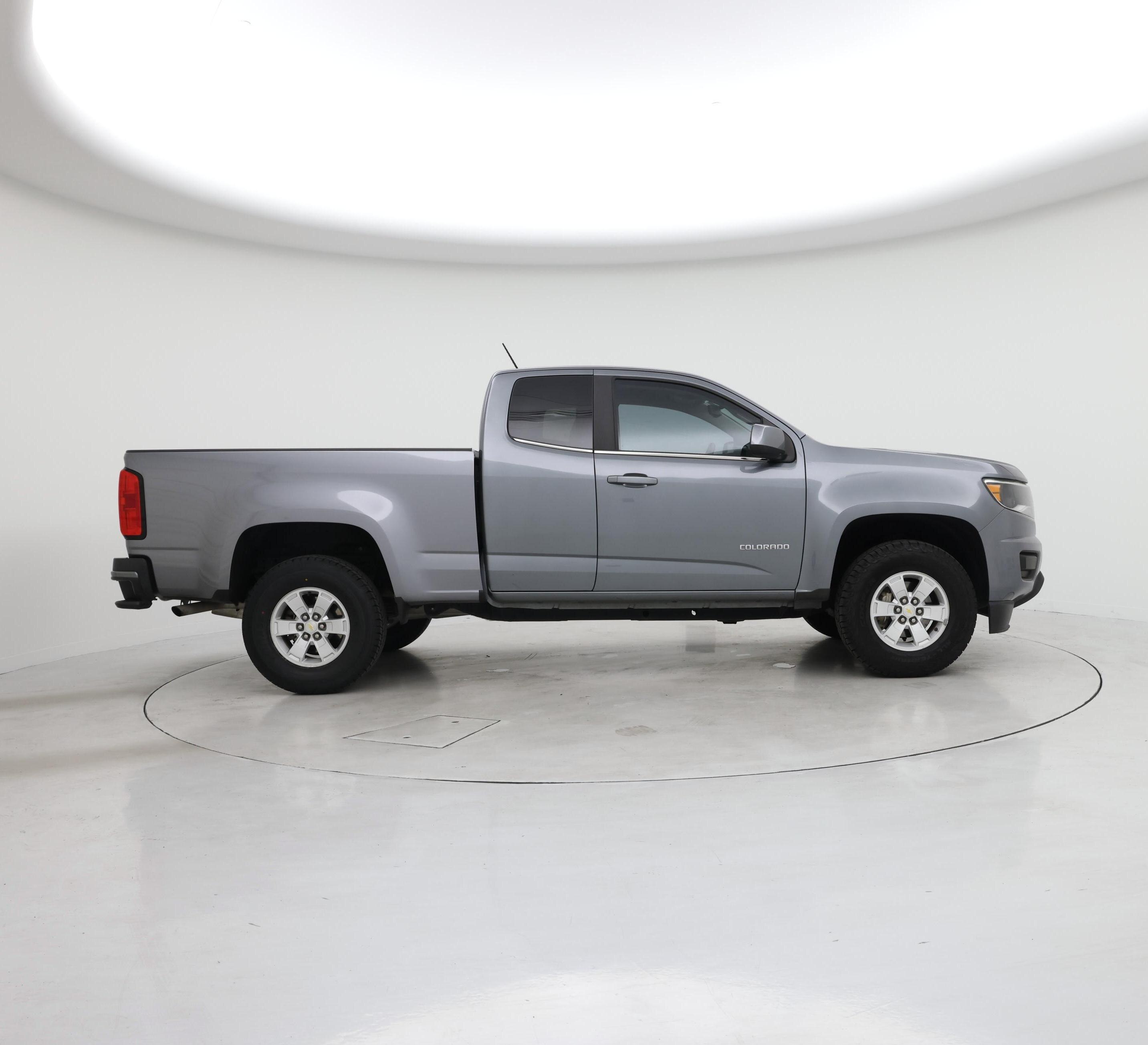 Thumbnail: 2019 Chevrolet Colorado - 7