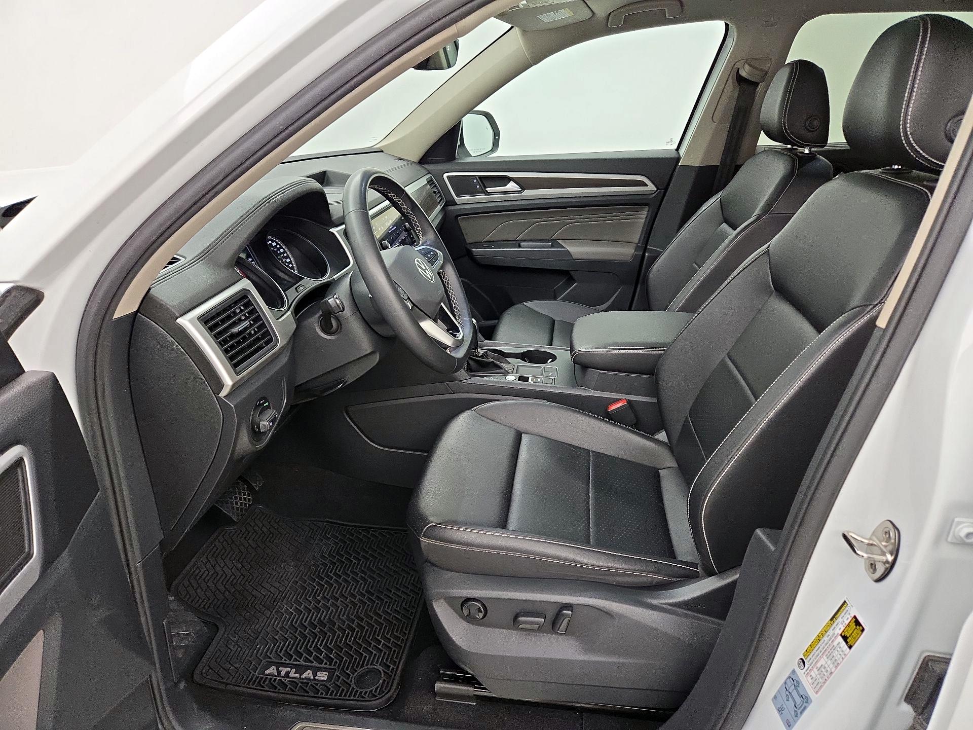 Thumbnail: 2021 Volkswagen Atlas - 11