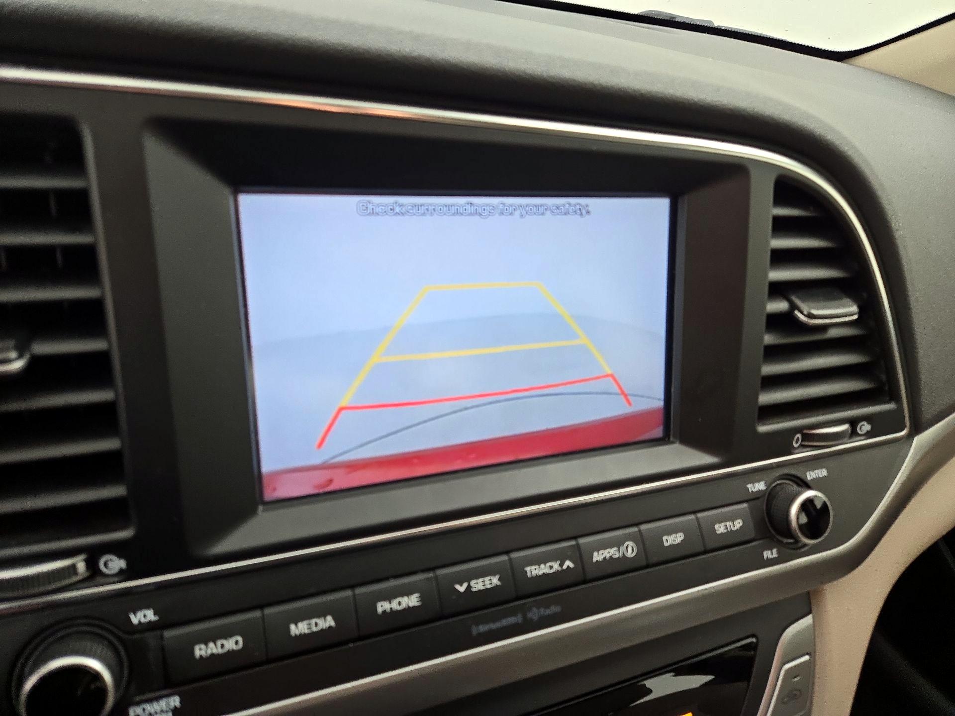 Thumbnail: 2018 Hyundai Elantra - 14