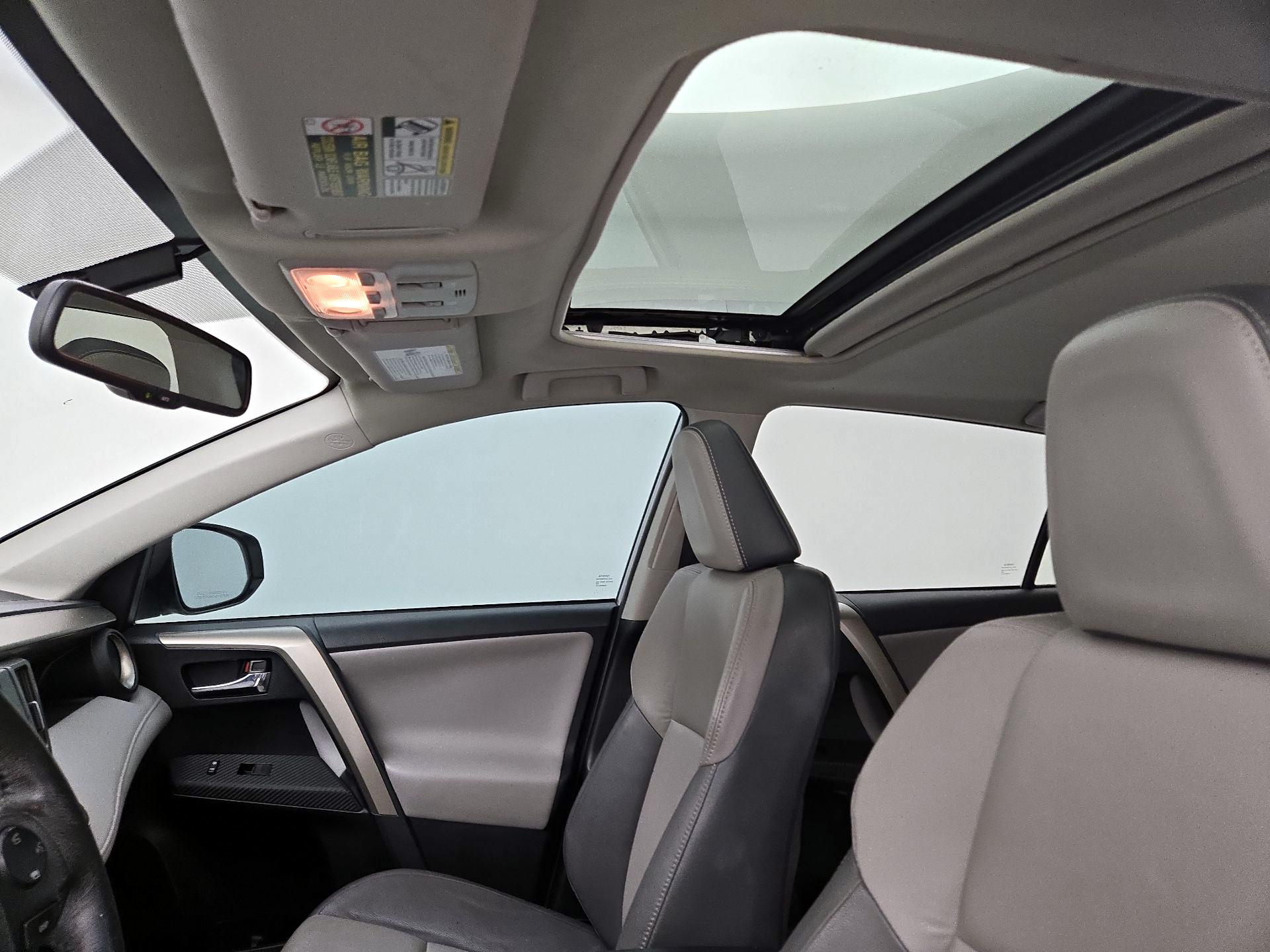 Thumbnail: 2014 Toyota RAV4 - 18
