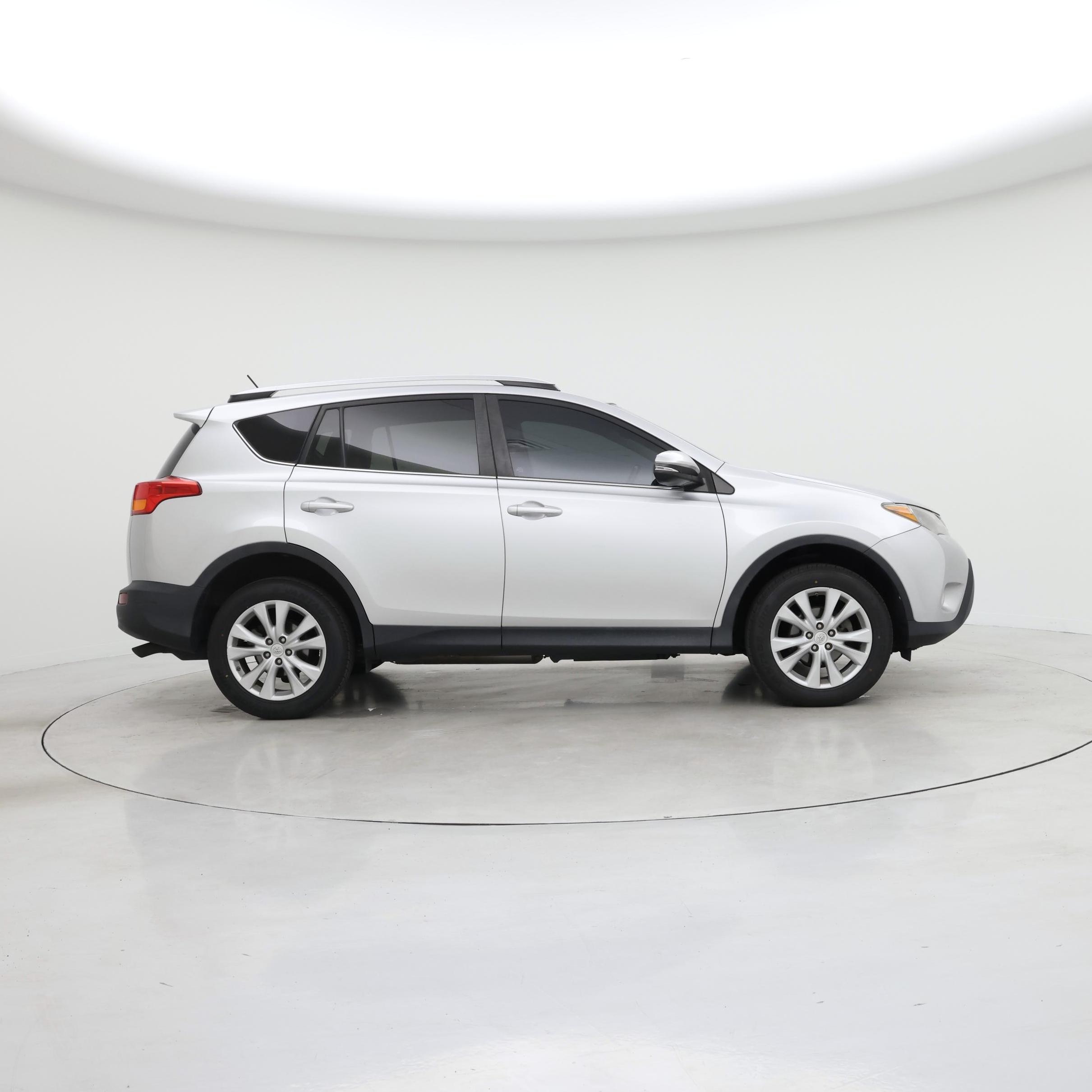 Thumbnail: 2014 Toyota RAV4 - 7
