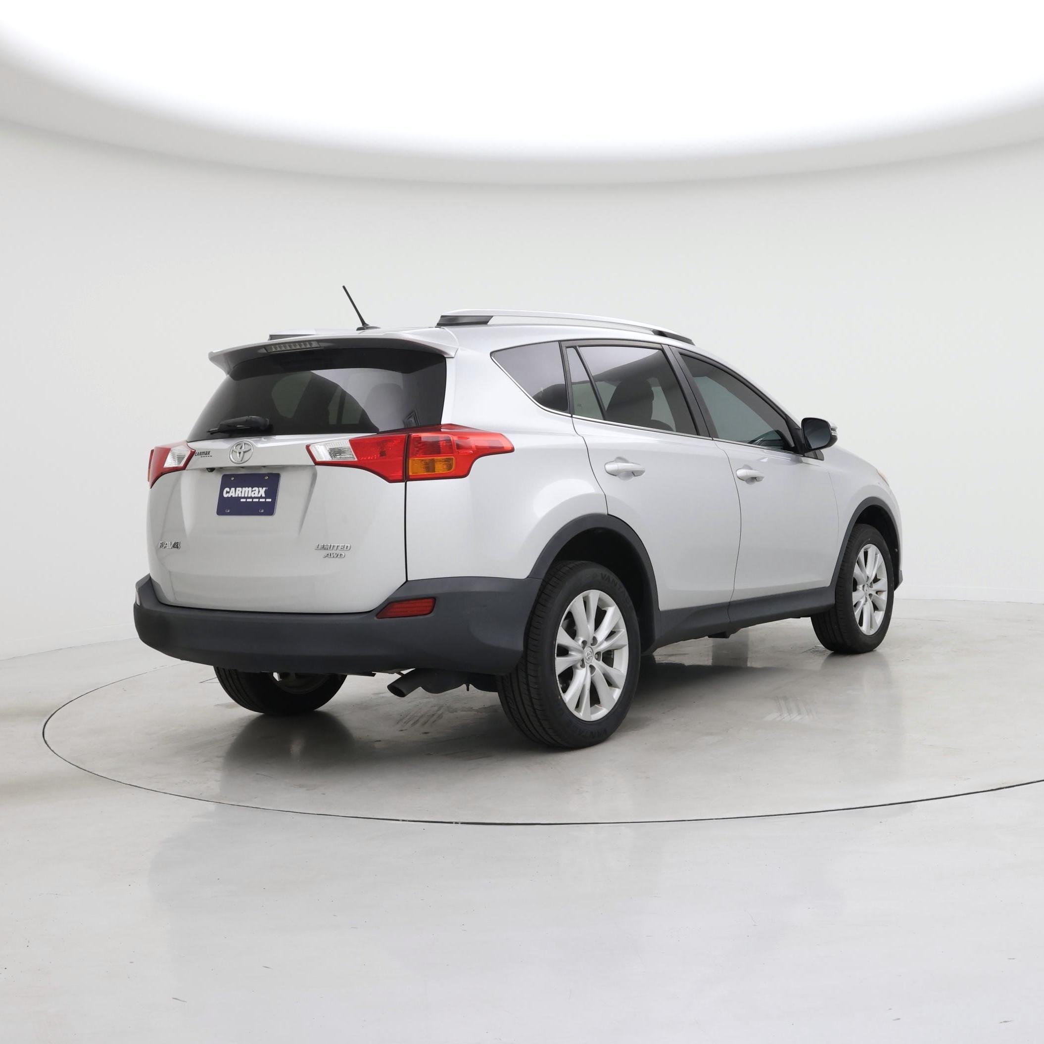 Thumbnail: 2014 Toyota RAV4 - 8
