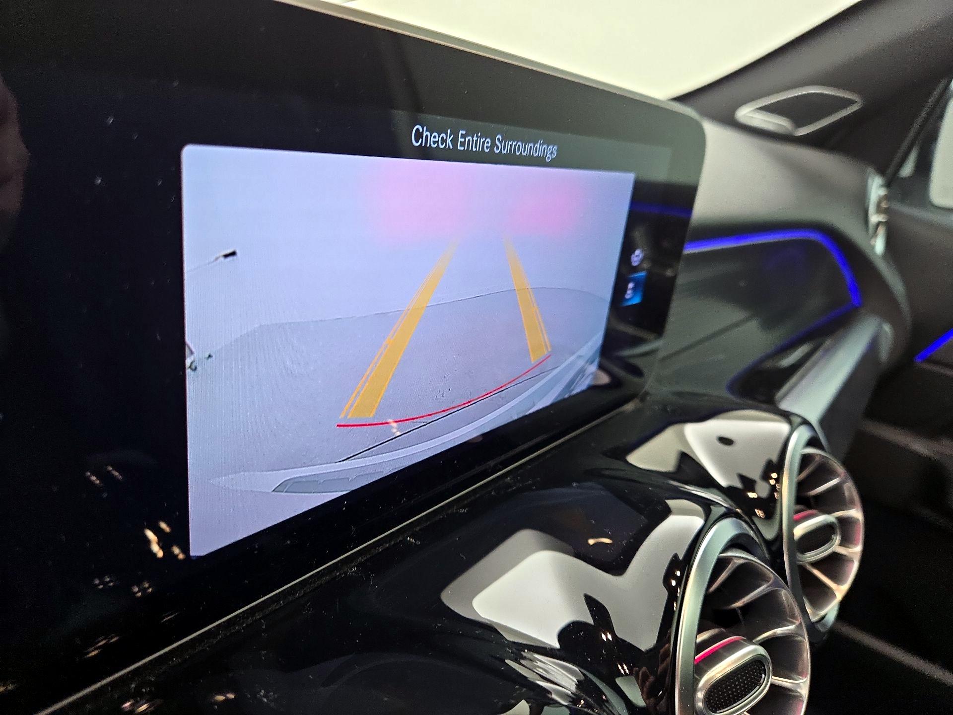 Thumbnail: 2021 Mercedes-Benz GLB - 14