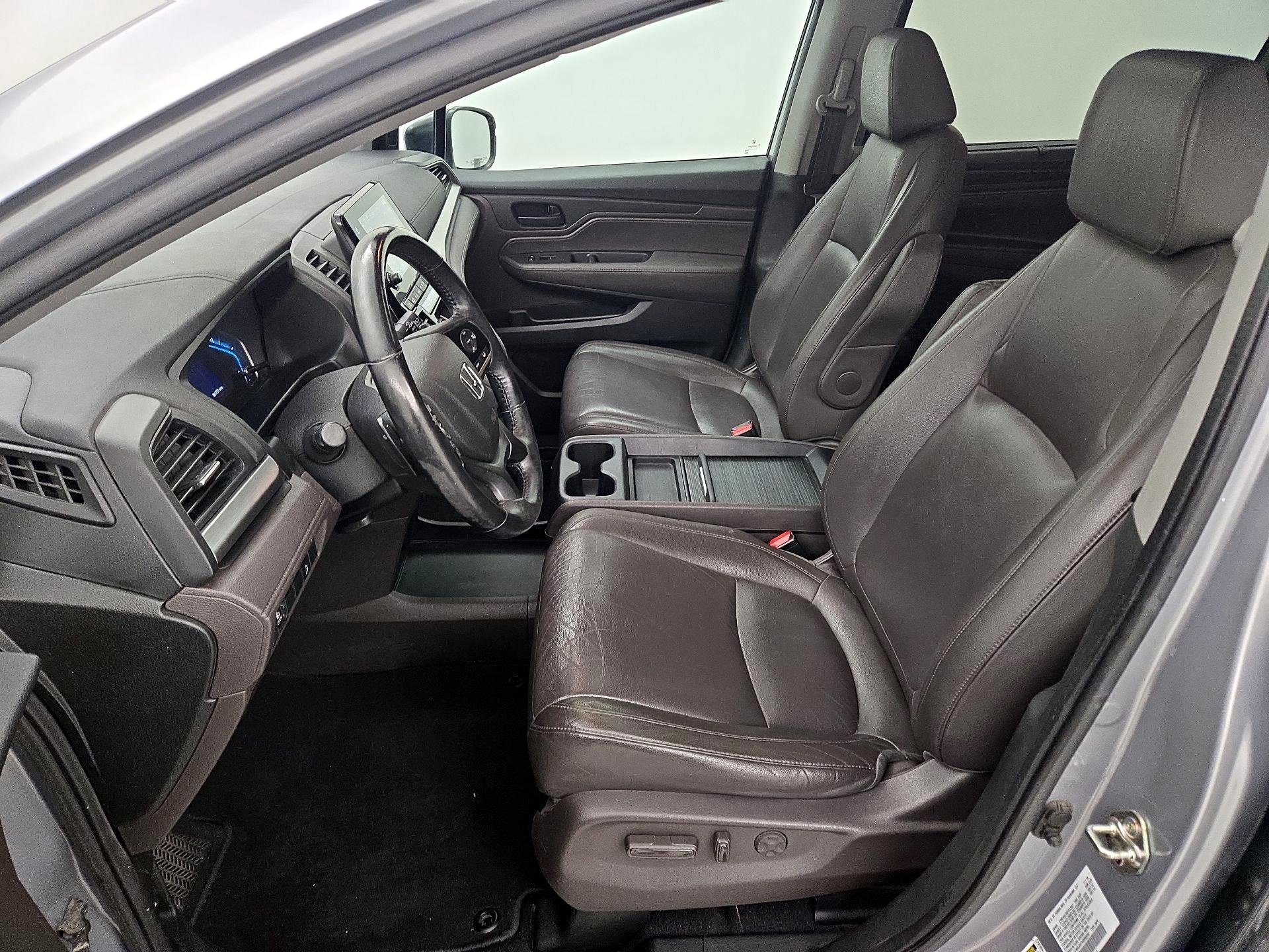 Thumbnail: 2019 Honda Odyssey - 11