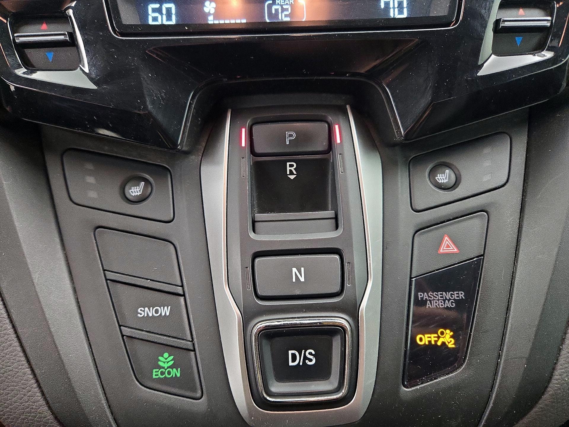 Thumbnail: 2019 Honda Odyssey - 17