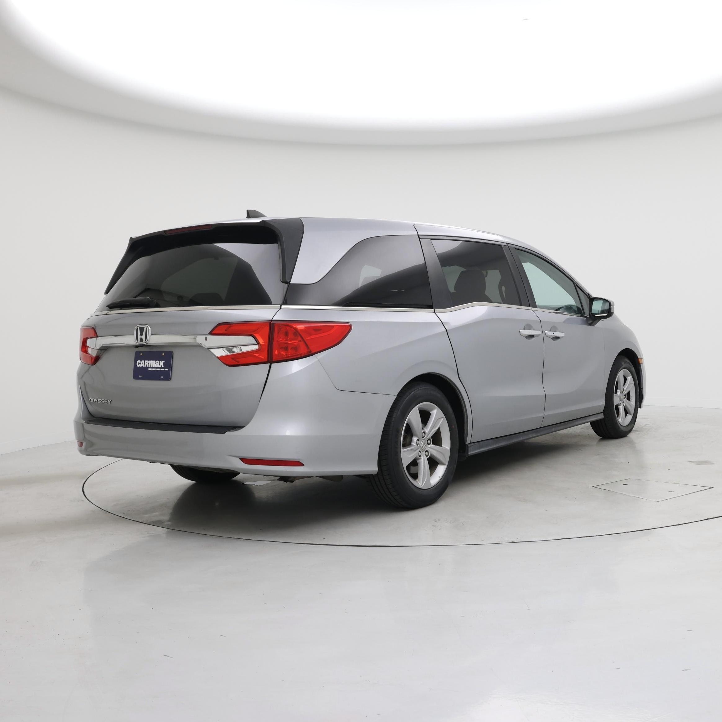 Thumbnail: 2019 Honda Odyssey - 8