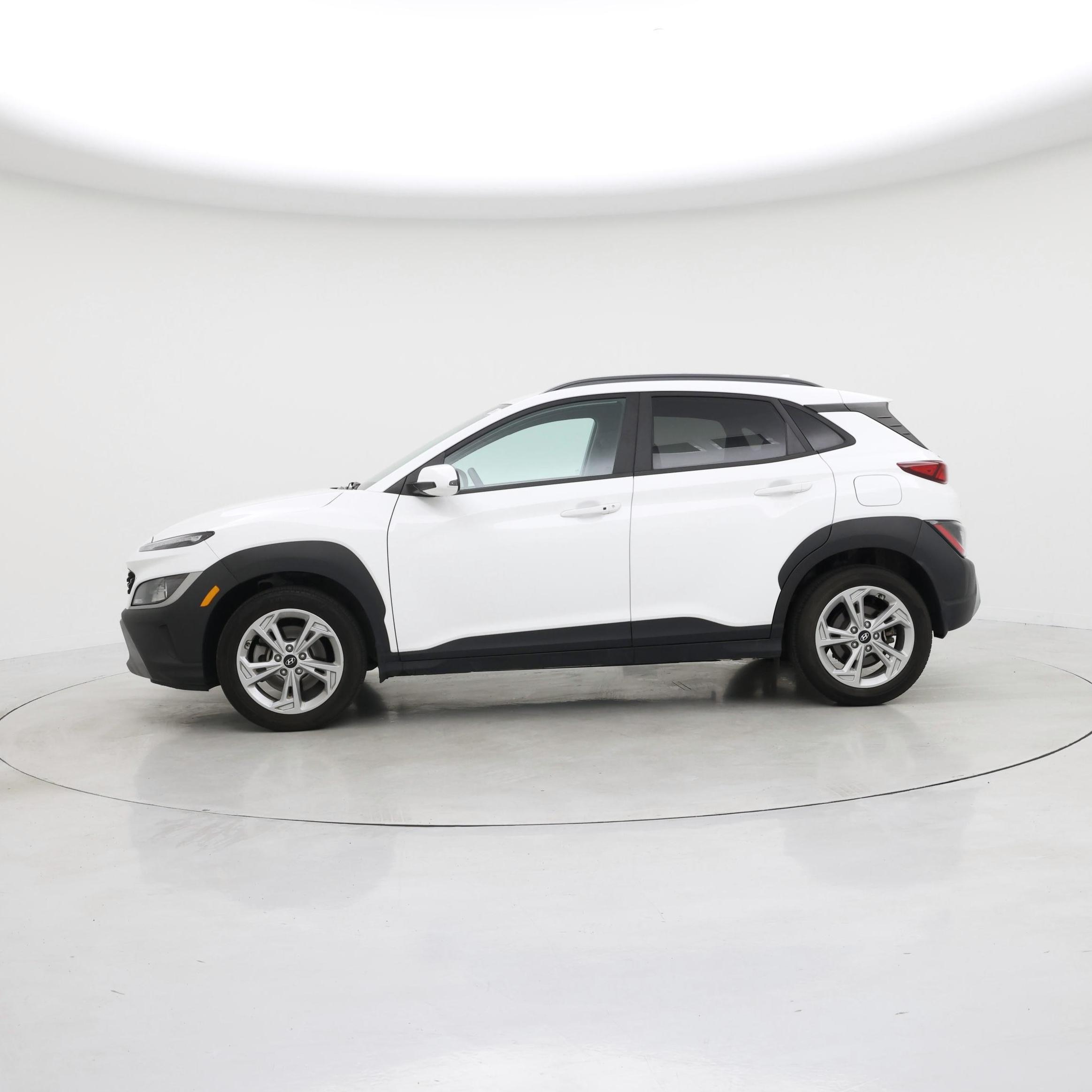 Thumbnail: 2022 Hyundai Kona - 3