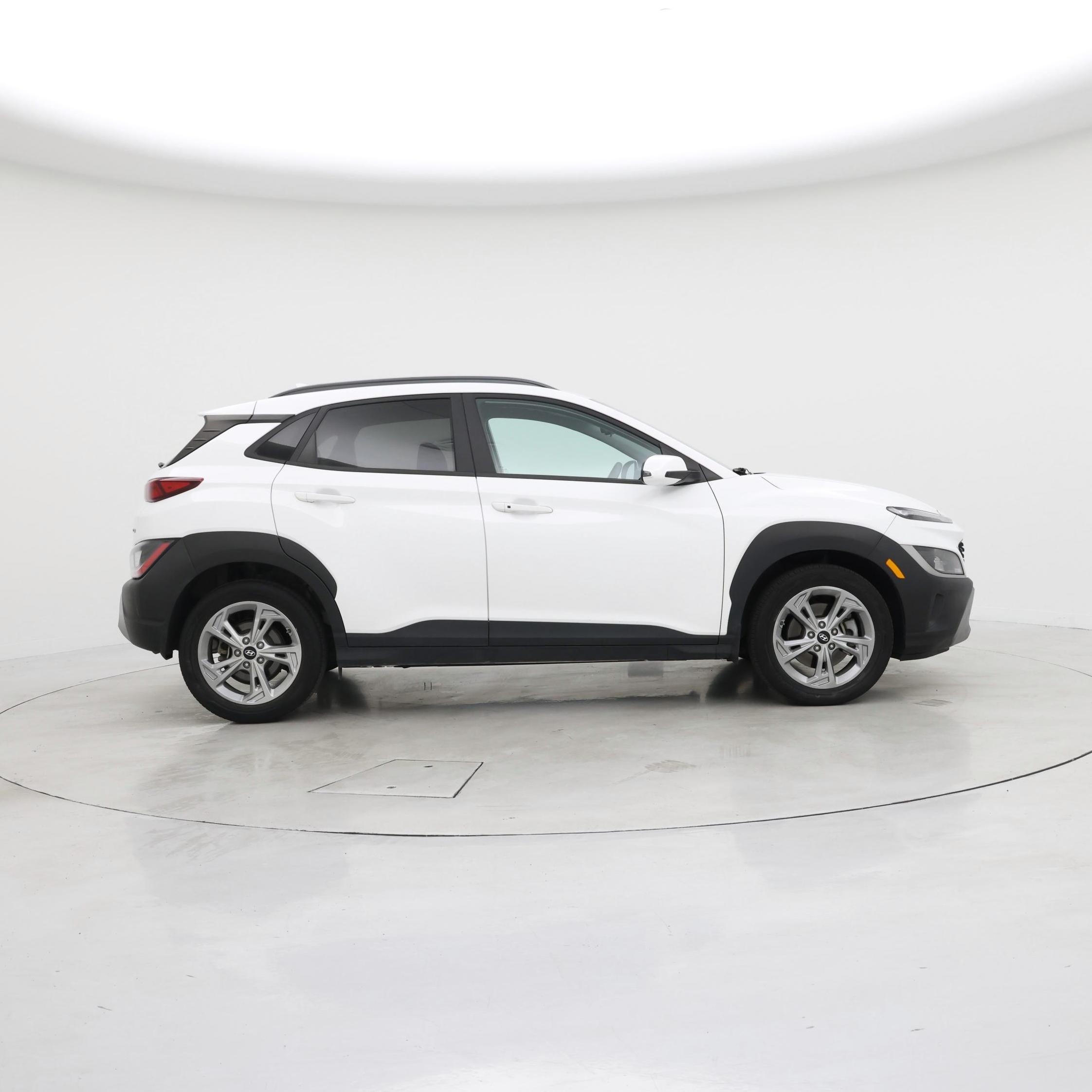 Thumbnail: 2022 Hyundai Kona - 7