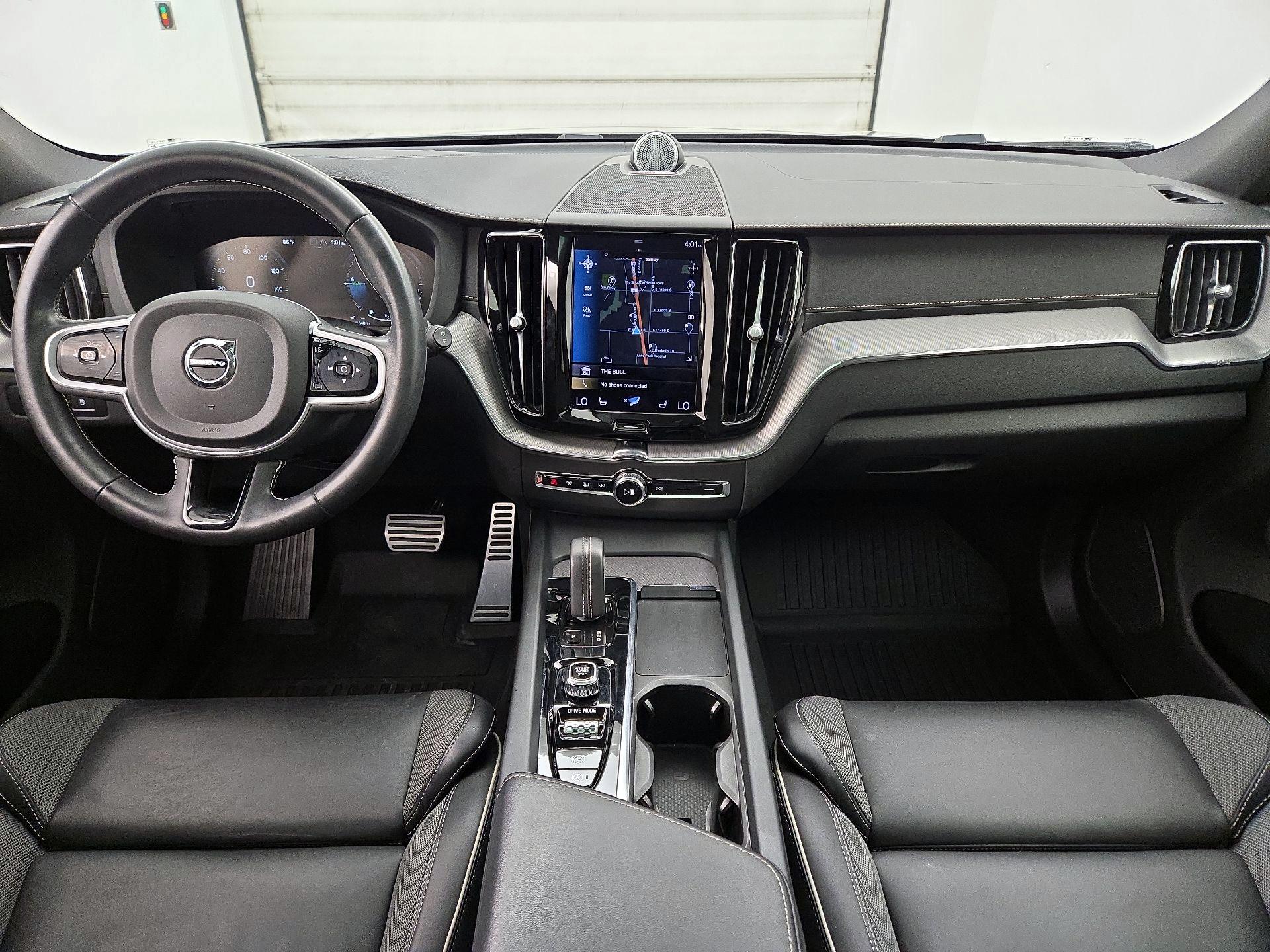 Thumbnail: 2021 Volvo XC60 - 9