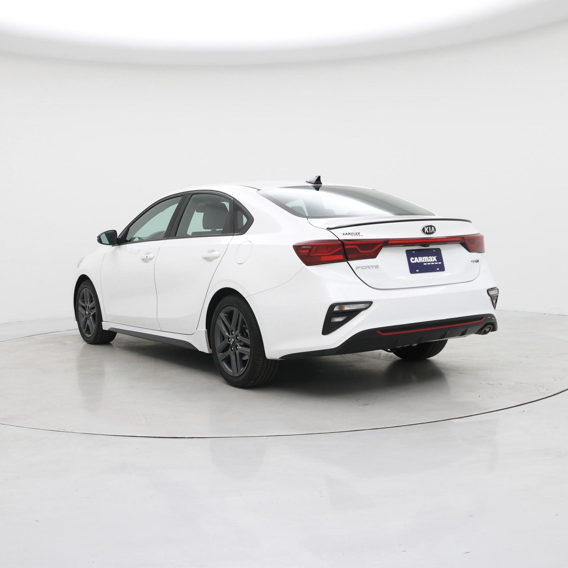 Thumbnail: 2021 Kia Forte - 2