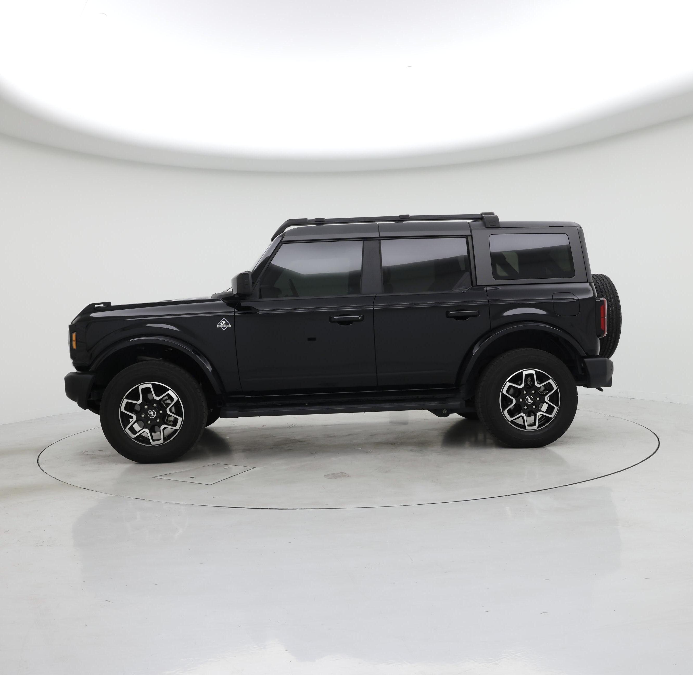 Thumbnail: 2023 Ford Bronco - 3