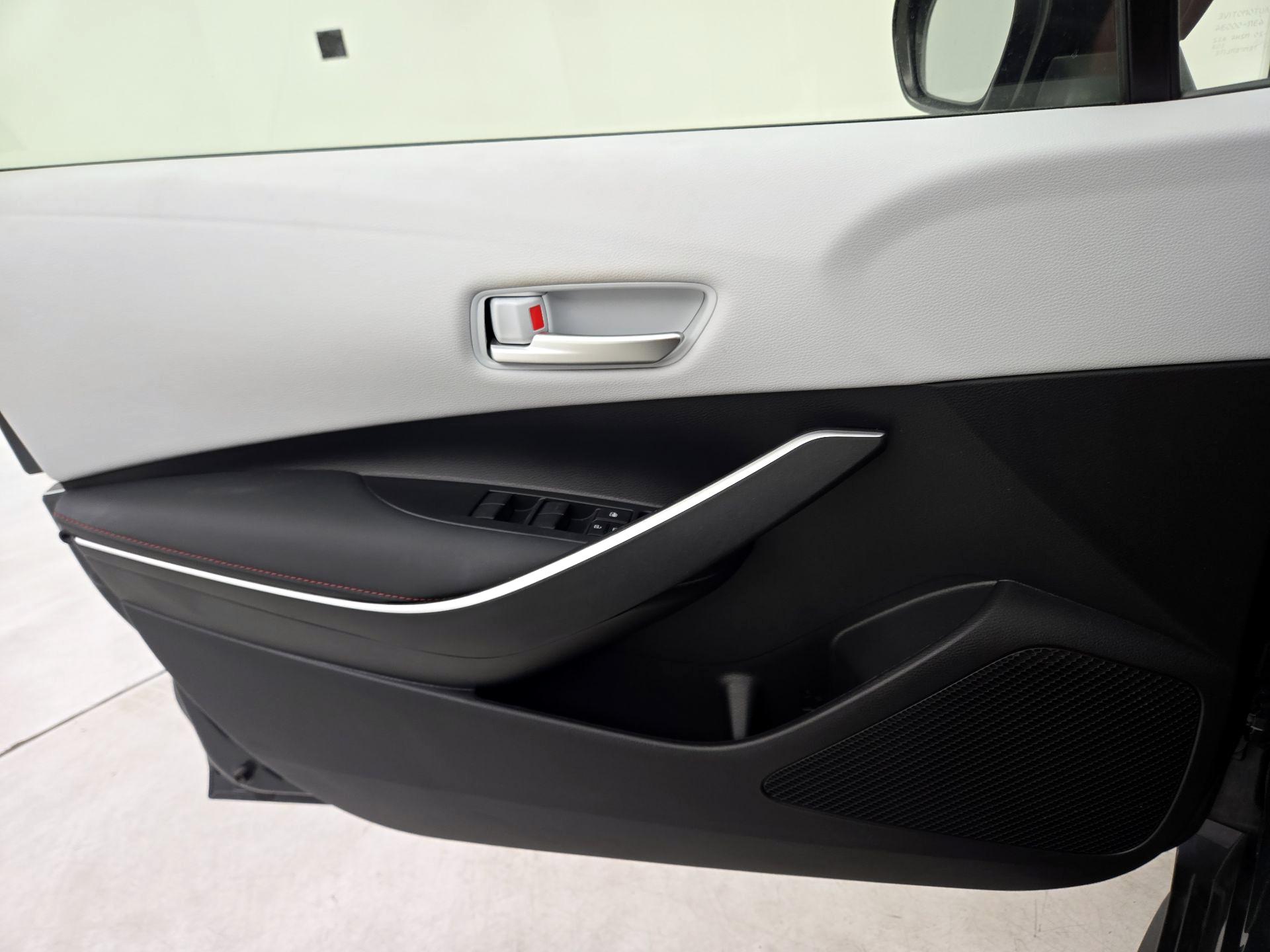 Thumbnail: 2023 Toyota Corolla - 12