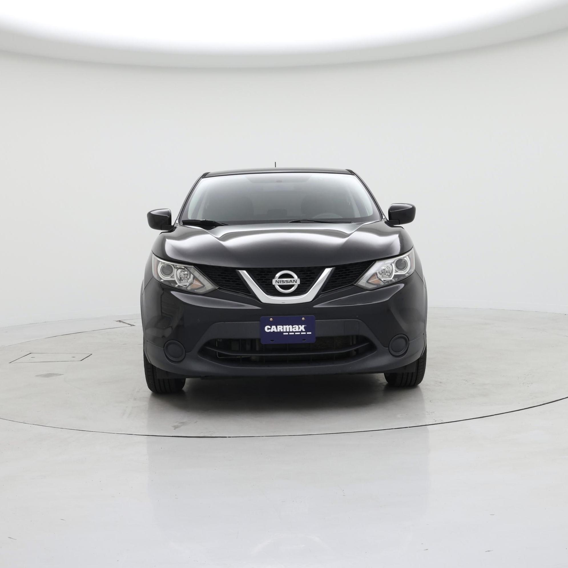 Thumbnail: 2017 Nissan Rogue Sport - 5