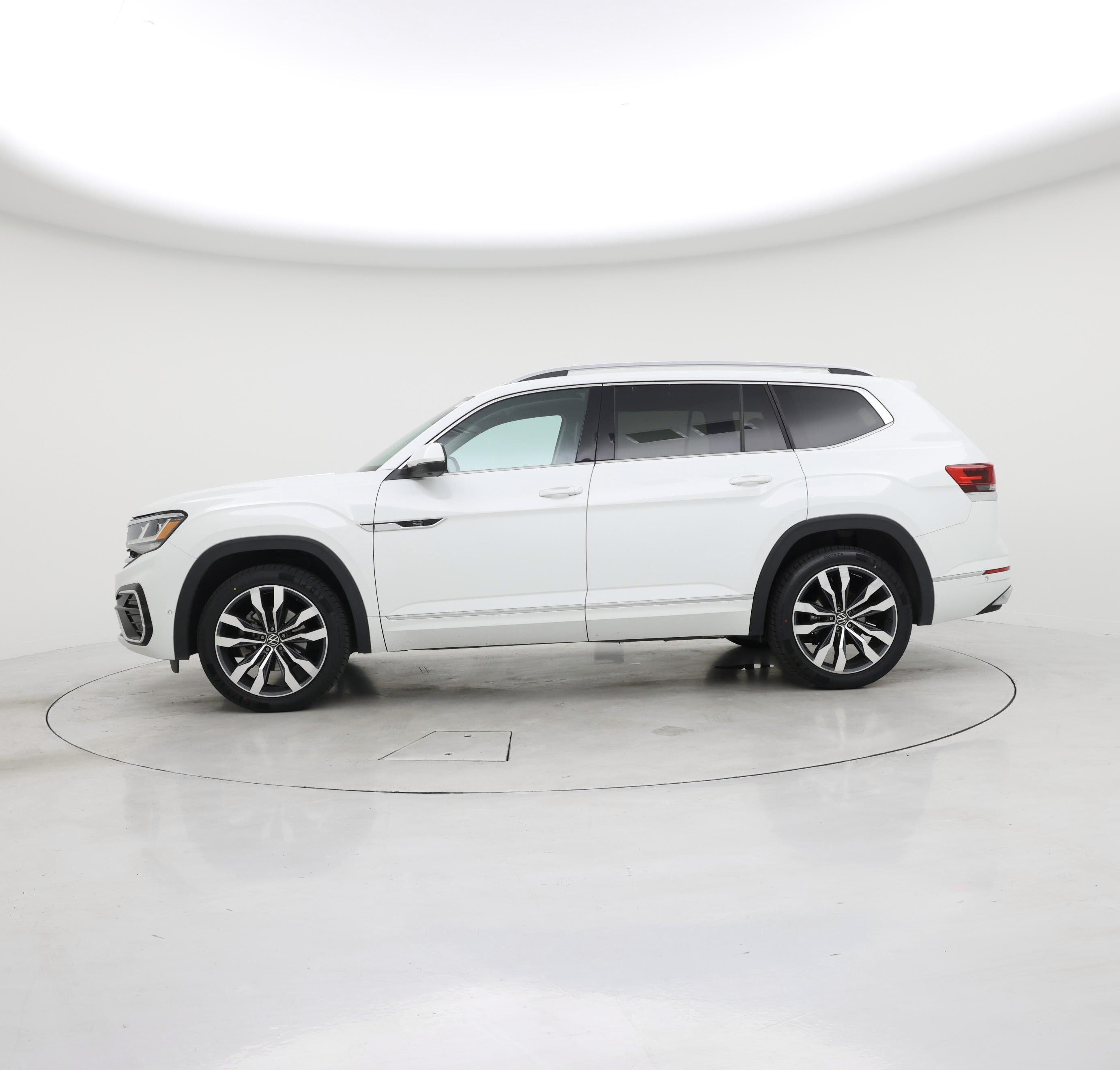 Thumbnail: 2021 Volkswagen Atlas - 3