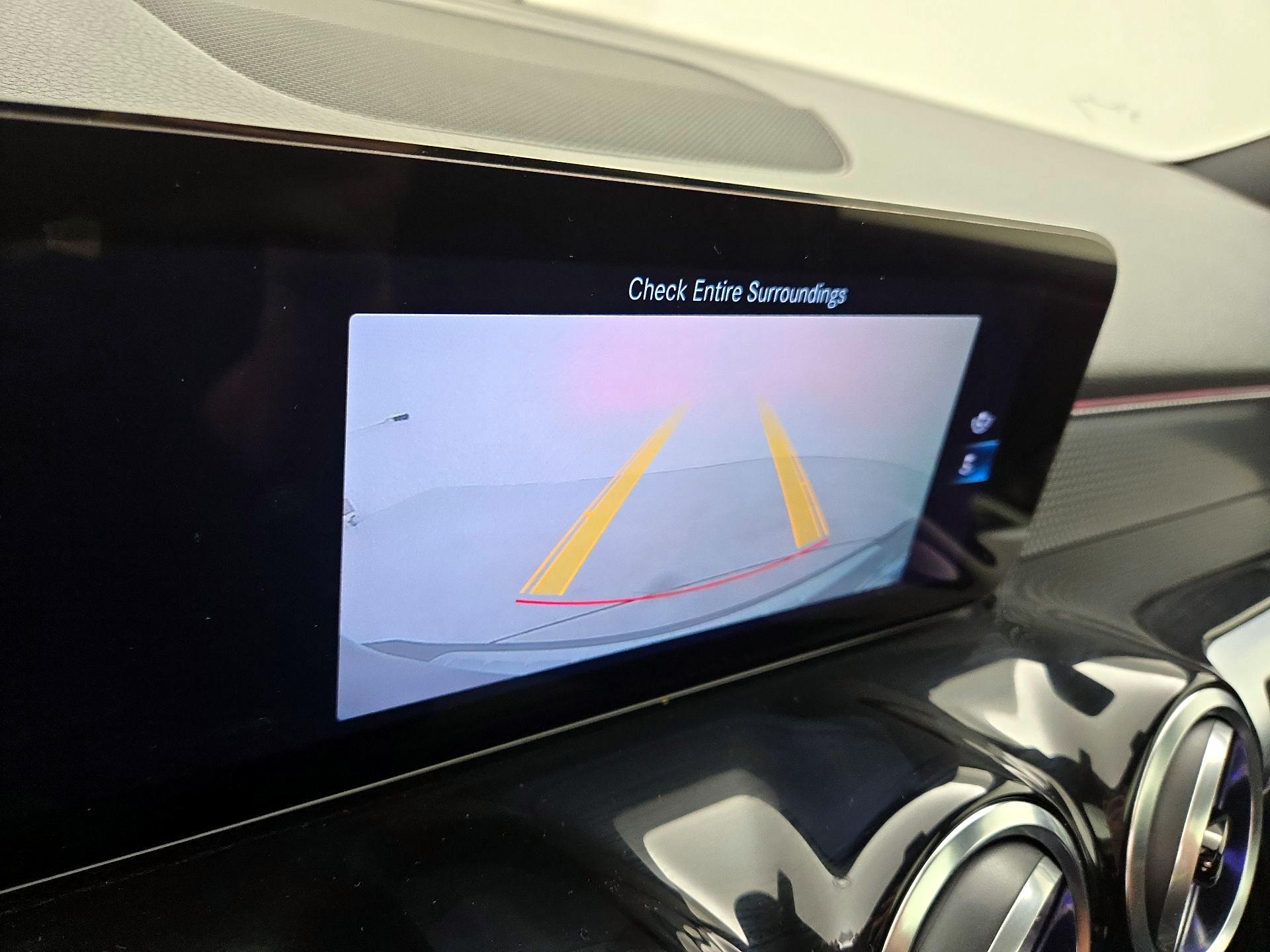 Thumbnail: 2023 Mercedes-Benz GLB - 14