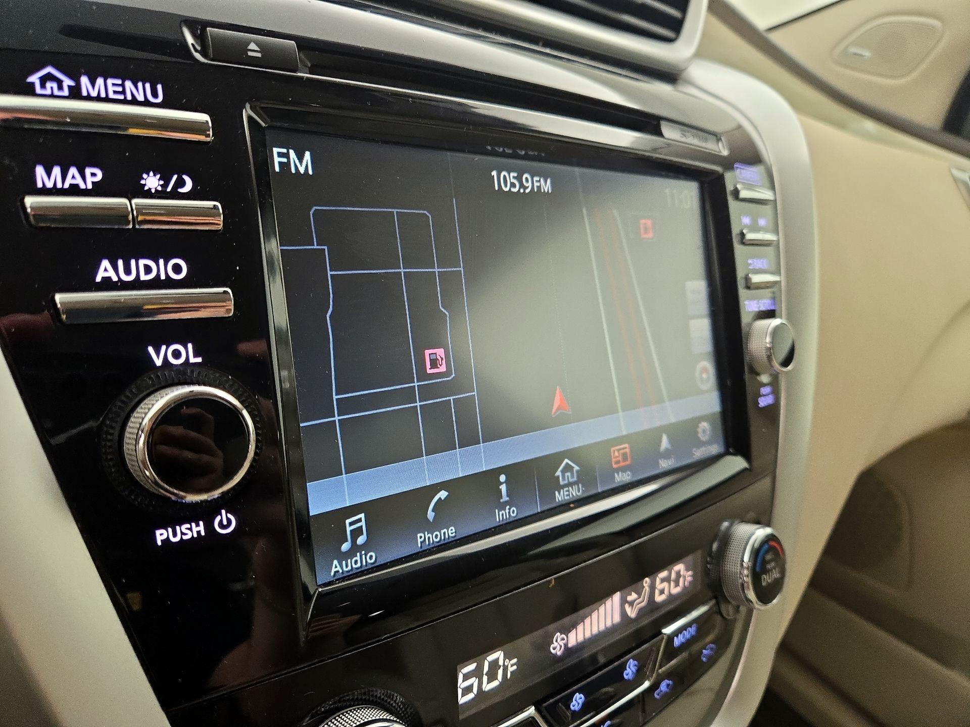 Thumbnail: 2016 Nissan Murano - 14