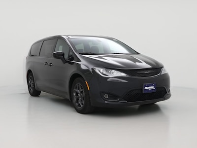 Black 2018 Chrysler Pacifica Touring Plus