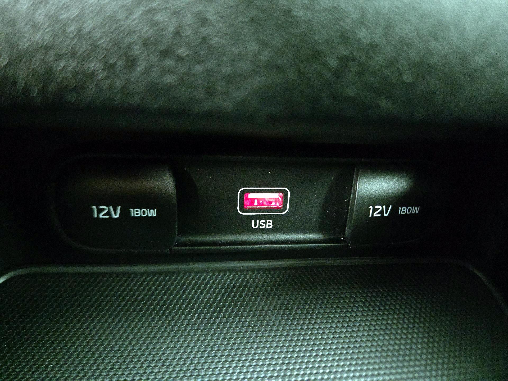 Thumbnail: 2023 Kia Forte - 18