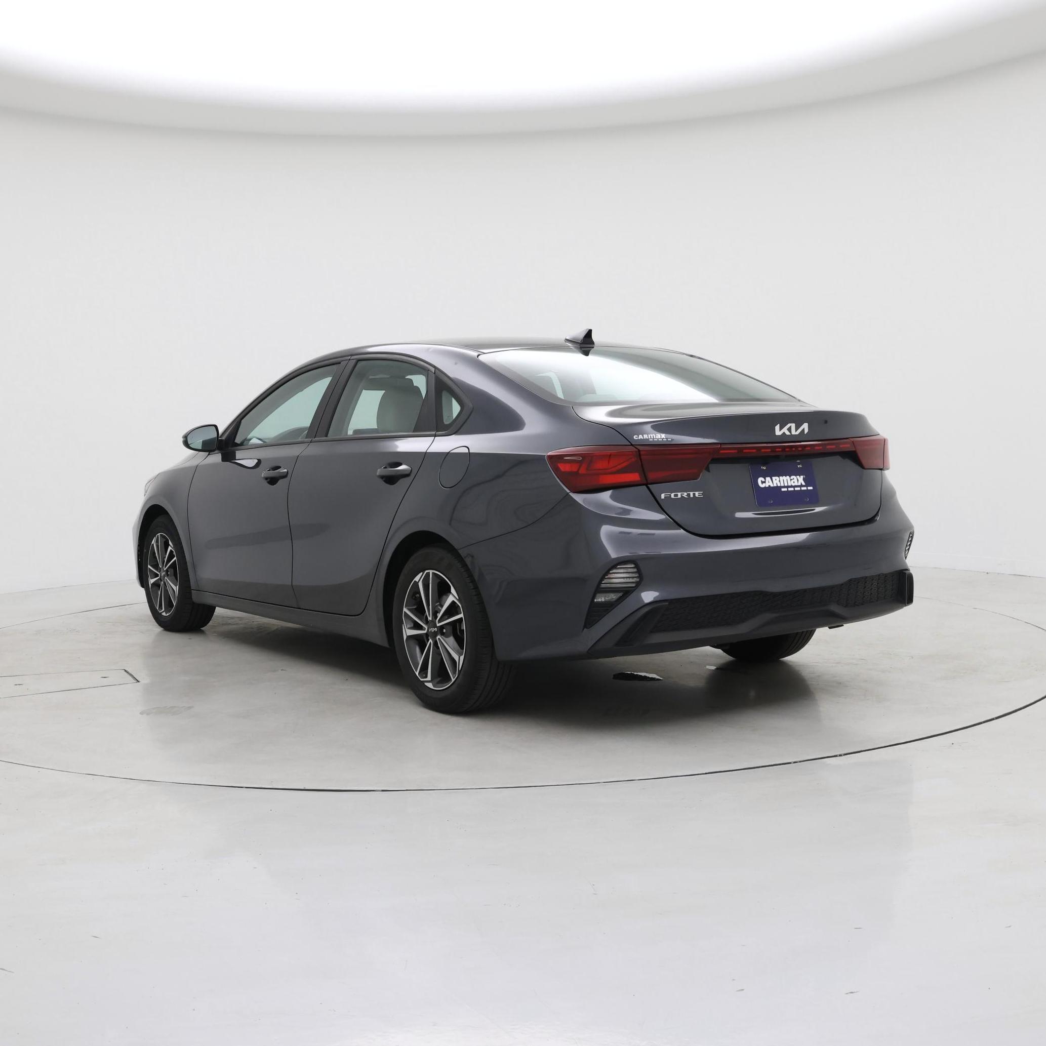 Thumbnail: 2023 Kia Forte - 2
