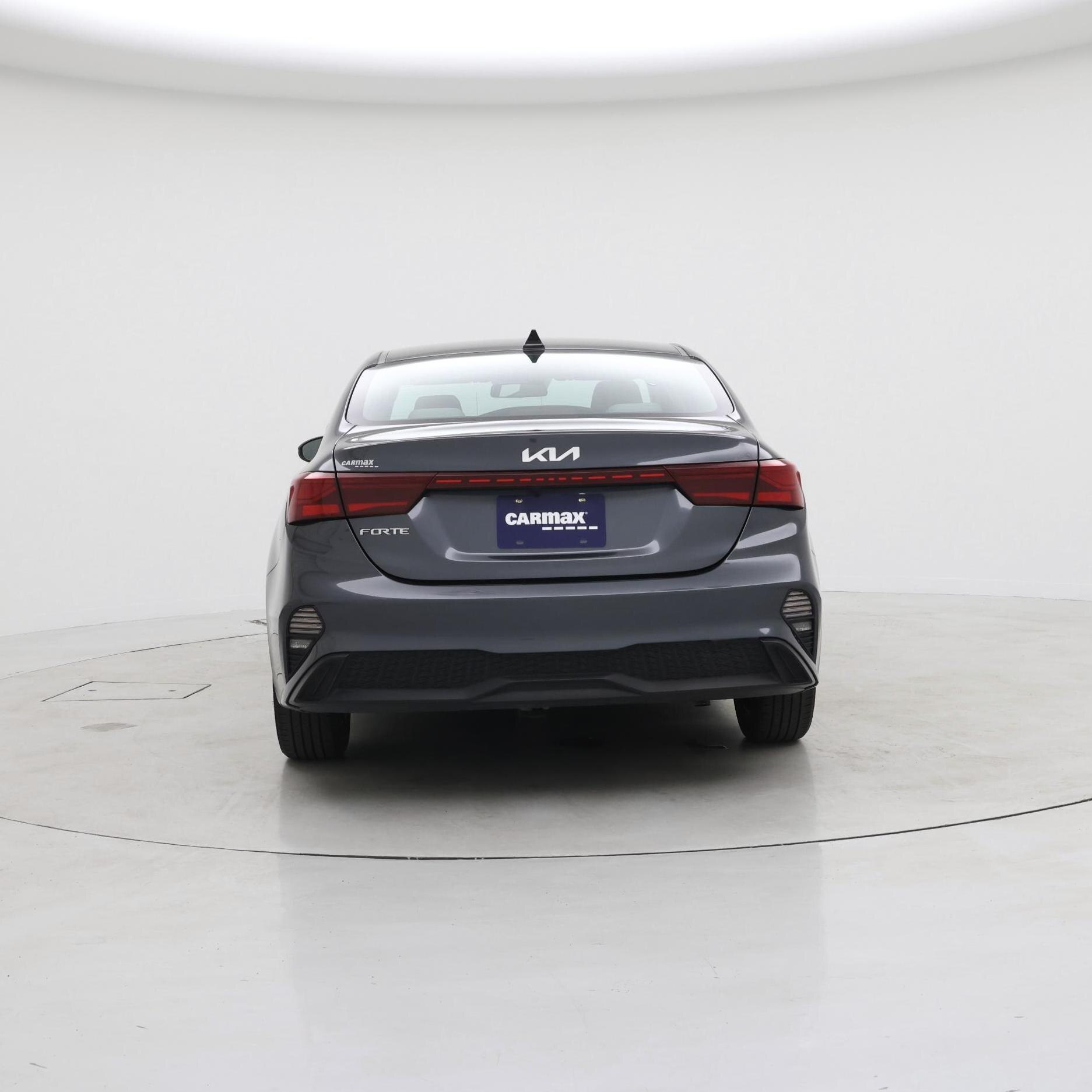 Thumbnail: 2023 Kia Forte - 6