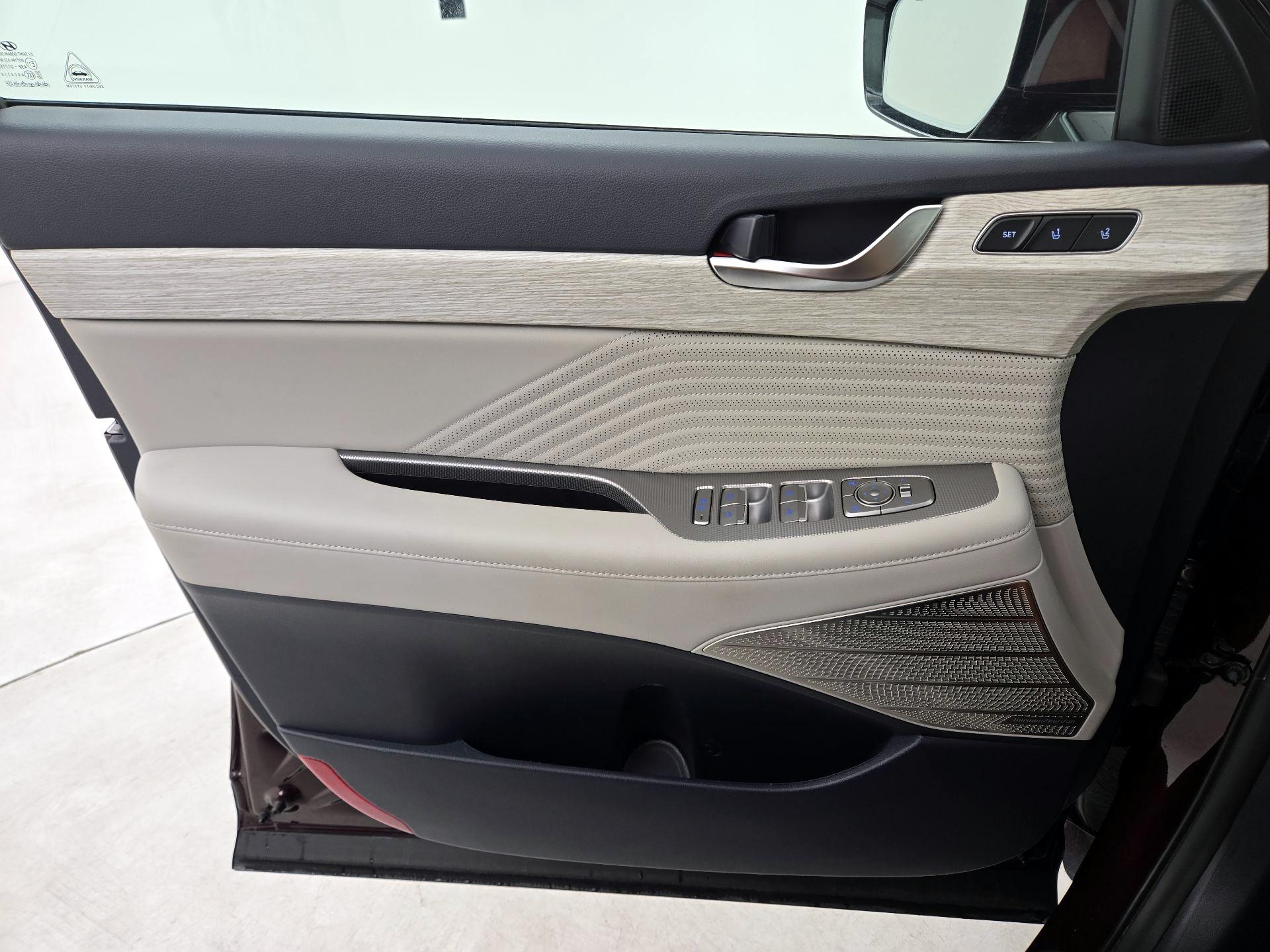 Thumbnail: 2024 Hyundai Palisade - 12