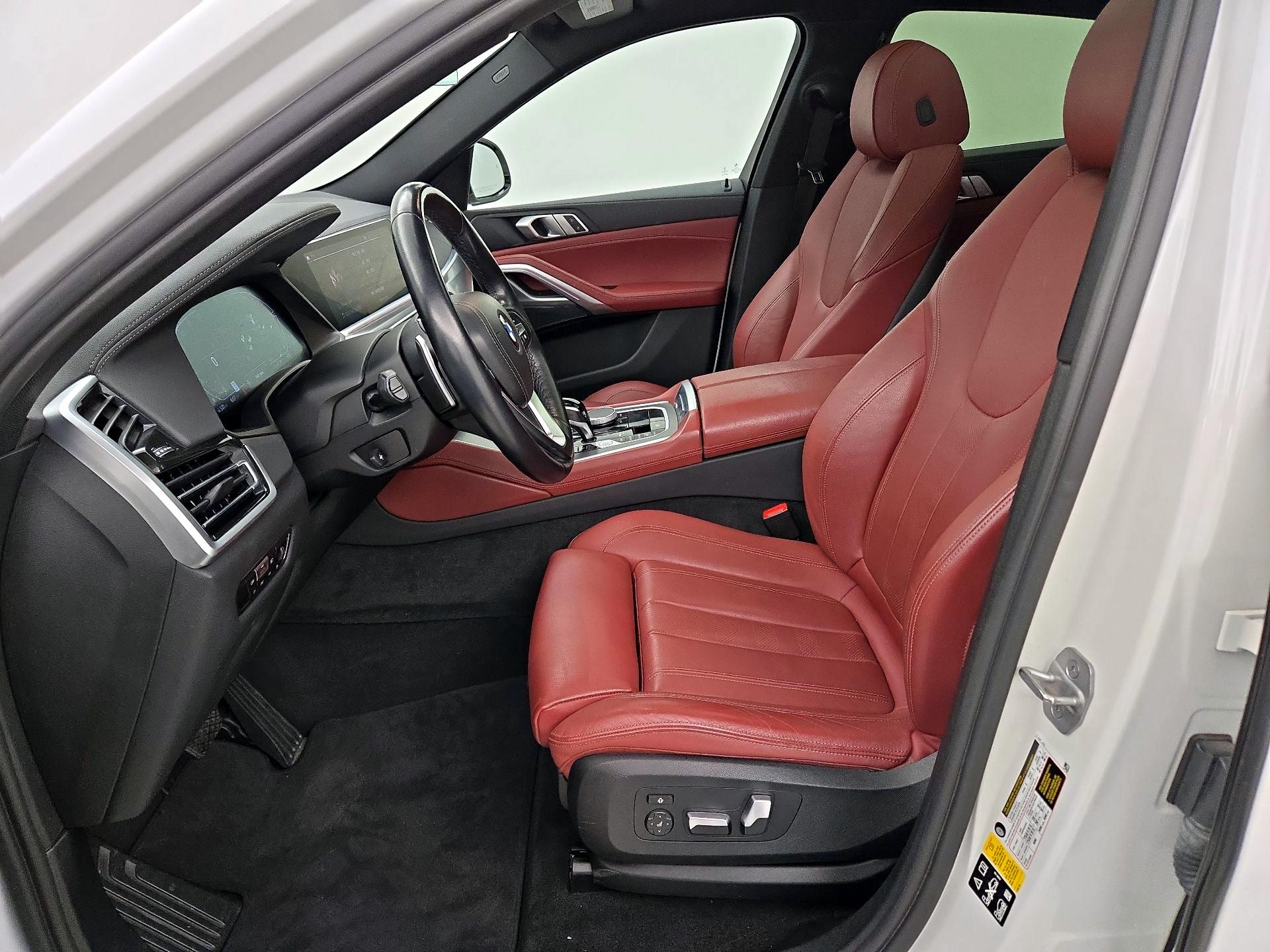 Thumbnail: 2022 BMW X6 - 11