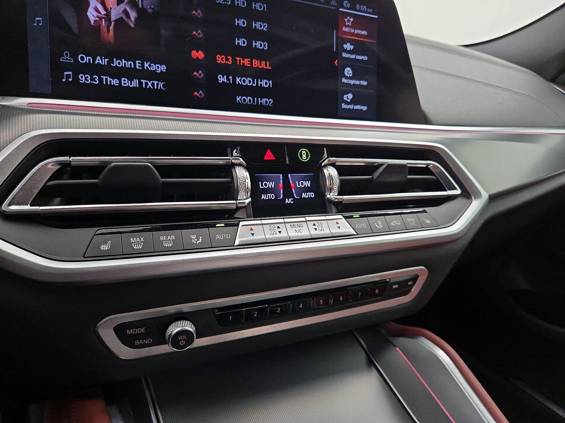 Thumbnail: 2022 BMW X6 - 17