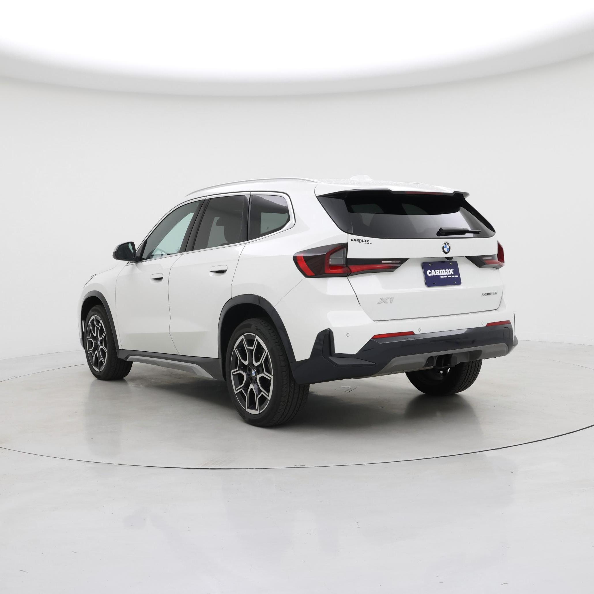 Thumbnail: 2024 BMW X1 - 2