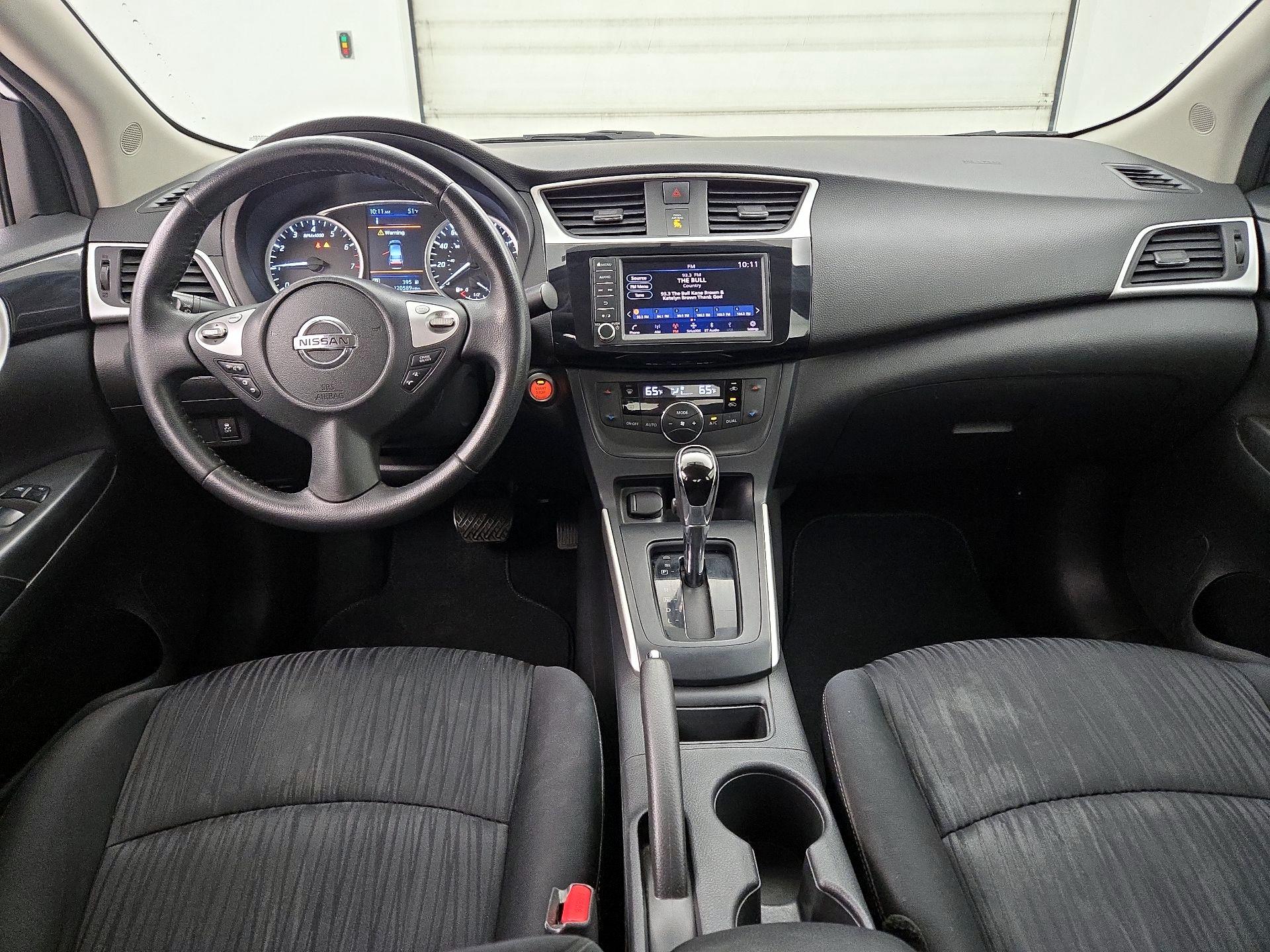 Thumbnail: 2019 Nissan Sentra - 9