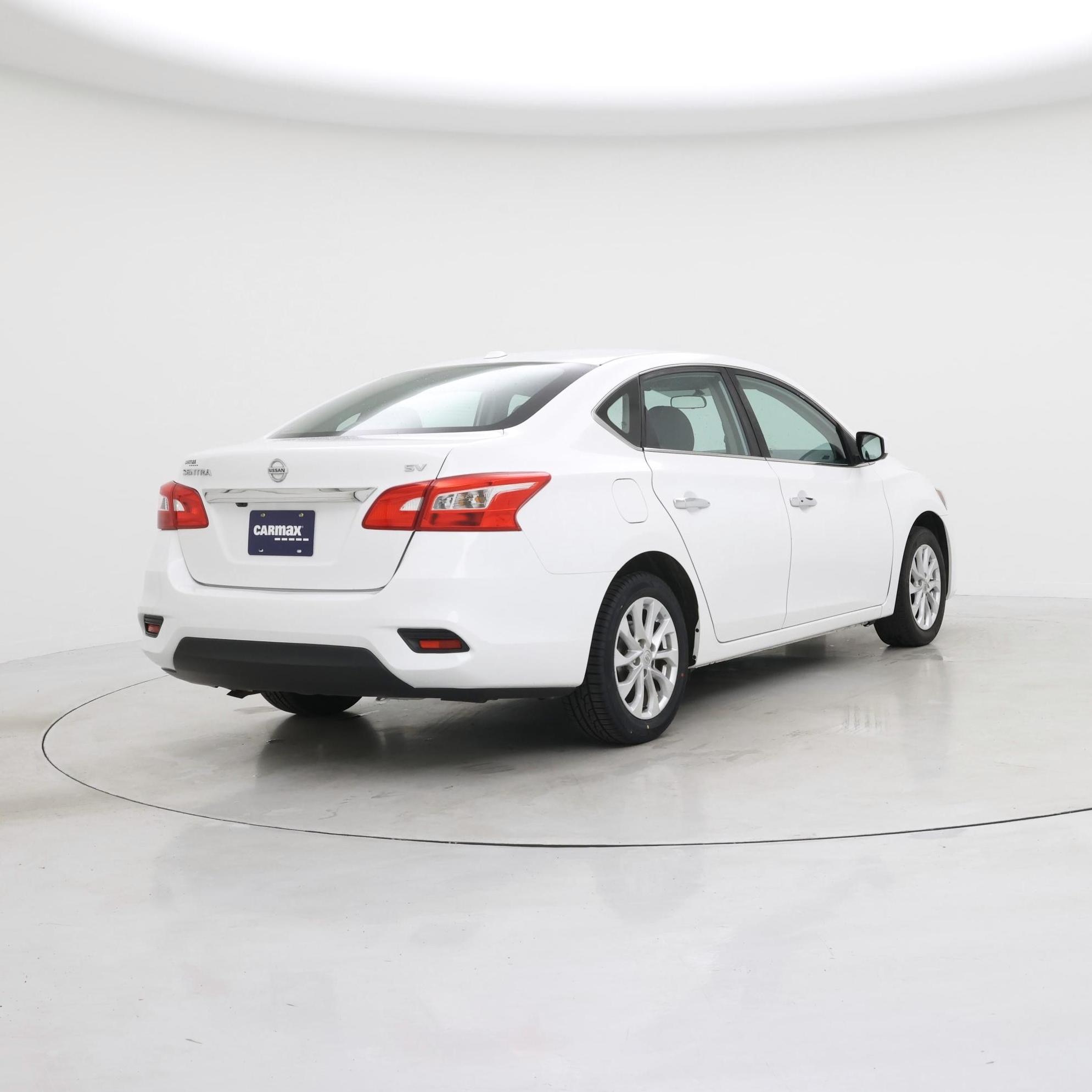 Thumbnail: 2019 Nissan Sentra - 8