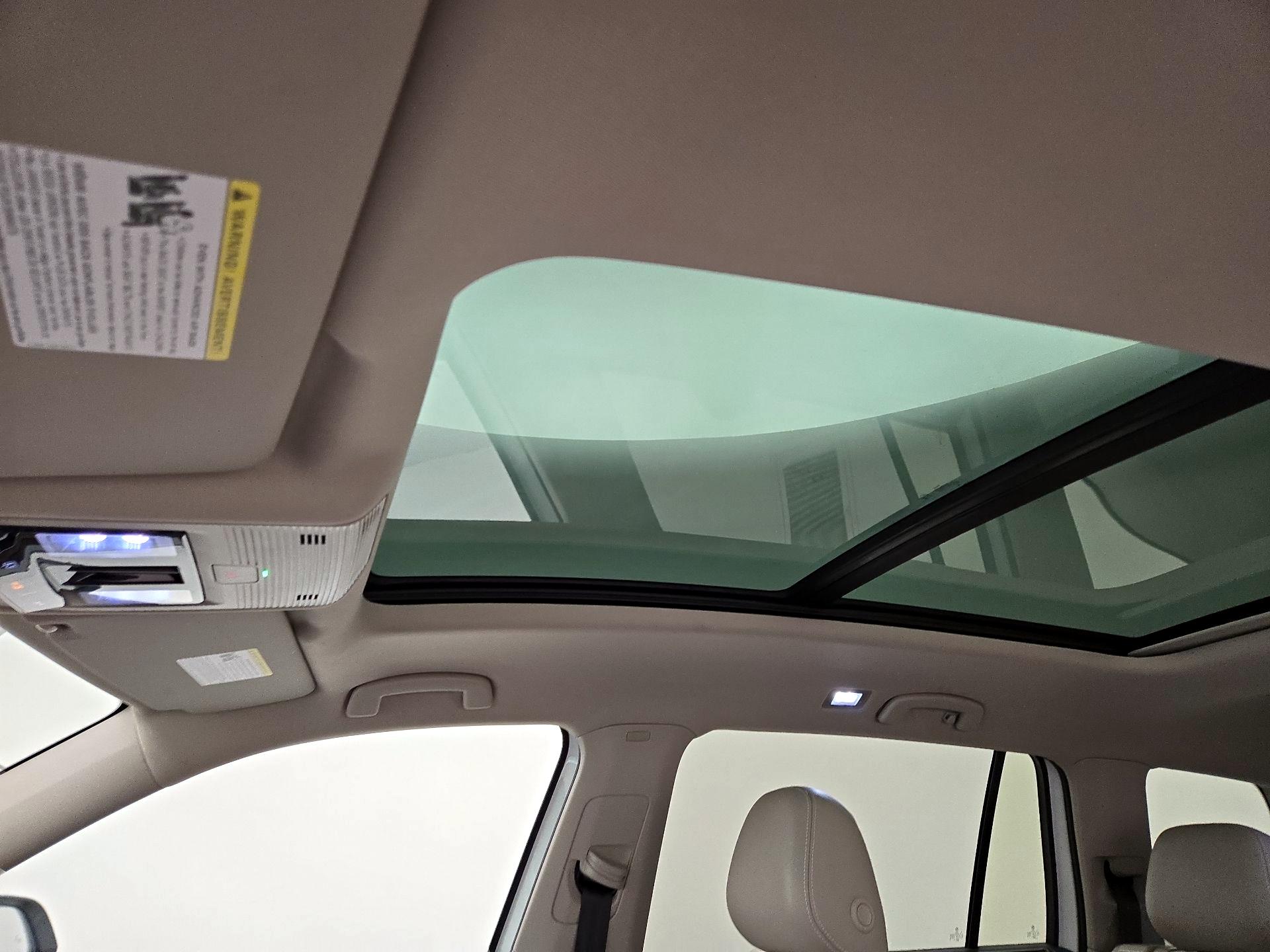 Thumbnail: 2024 Volkswagen Atlas - 19