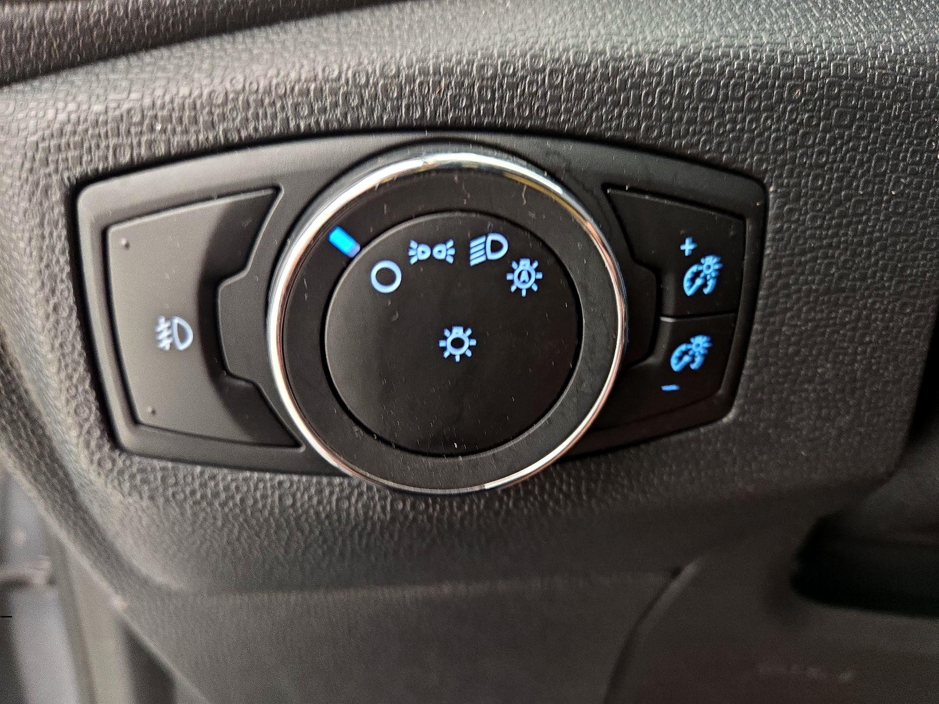 Thumbnail: 2020 Ford EcoSport - 13