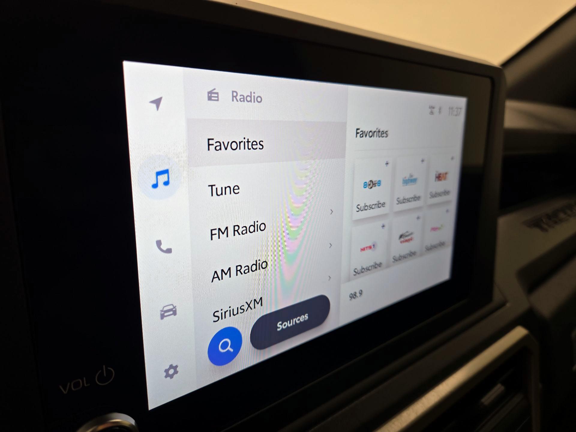 Thumbnail: 2024 Toyota Tacoma - 15