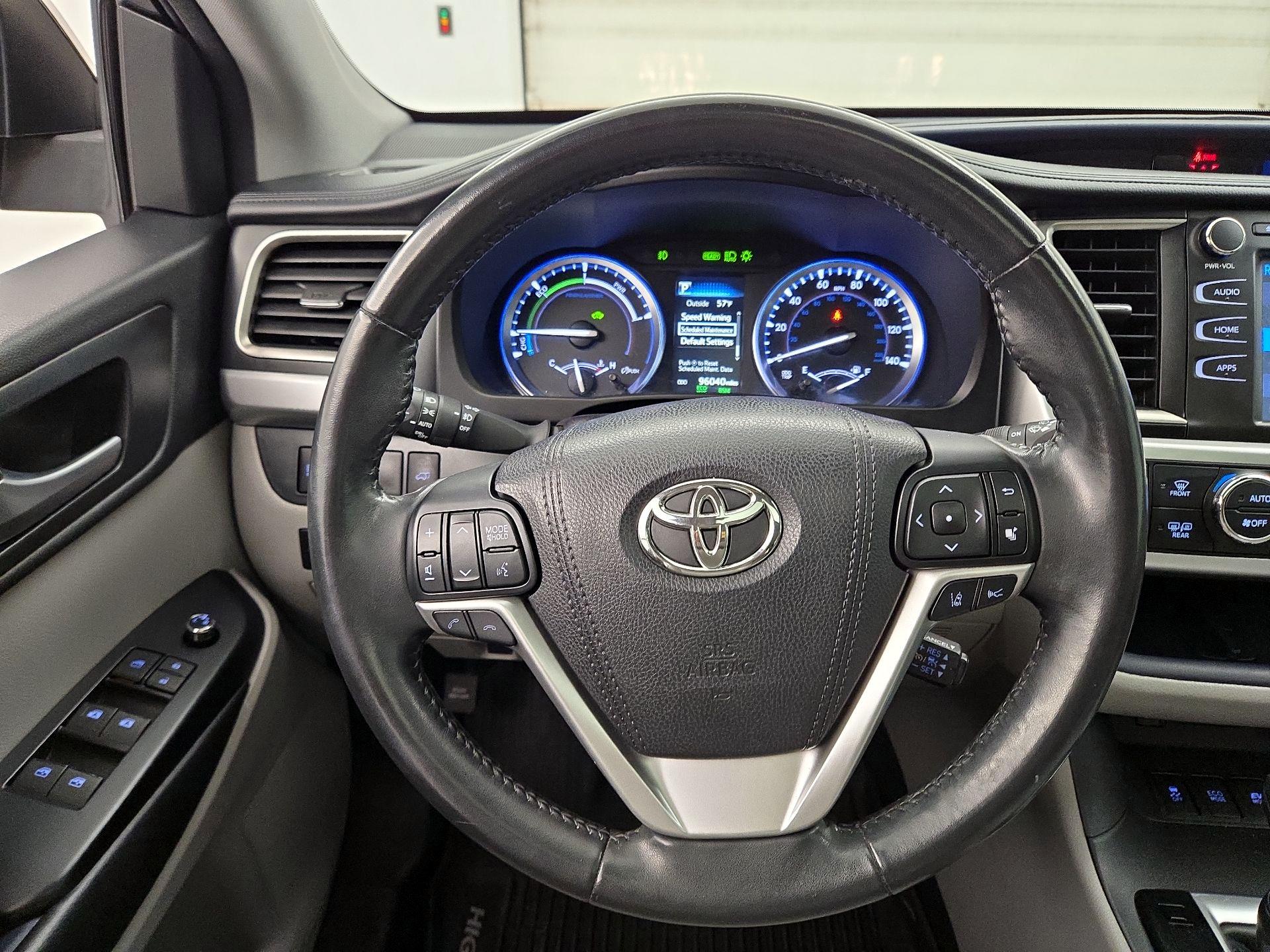 Thumbnail: 2018 Toyota Highlander - 10