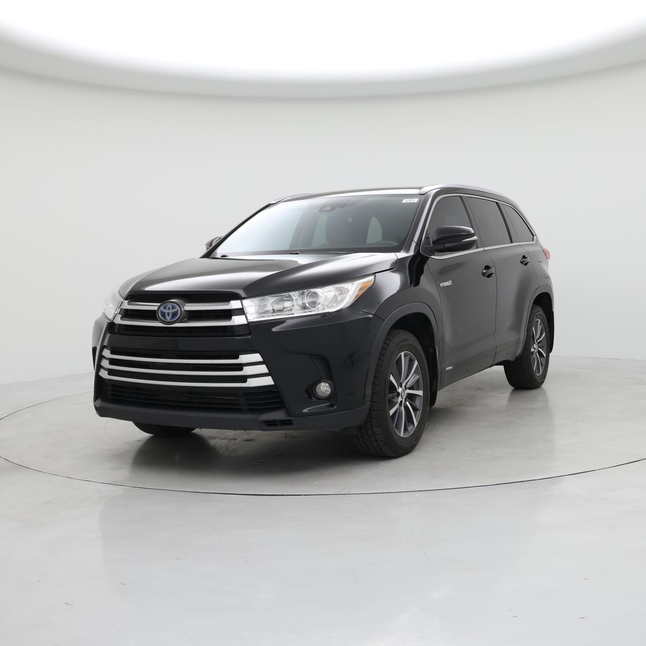 Thumbnail: 2018 Toyota Highlander - 4