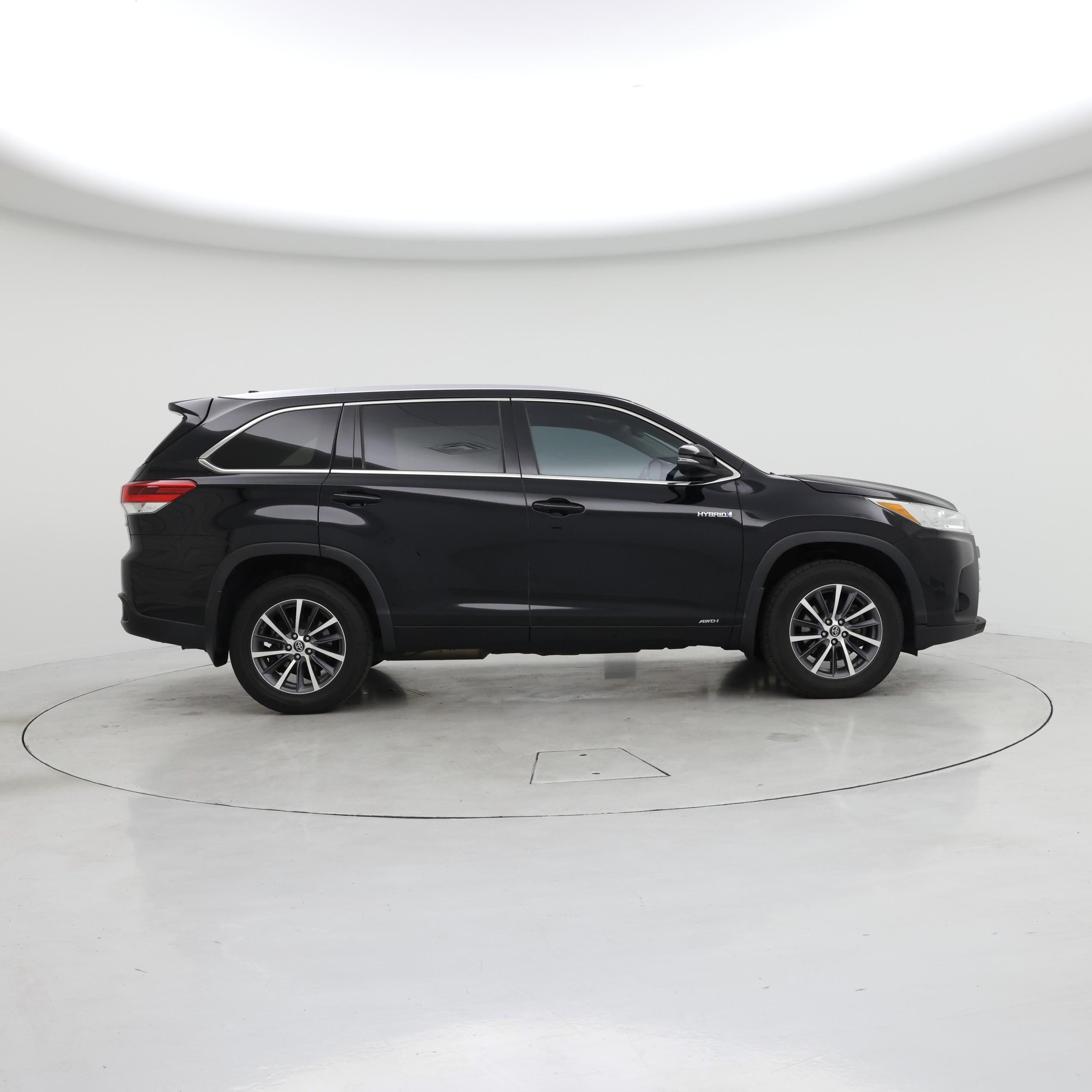 Thumbnail: 2018 Toyota Highlander - 7
